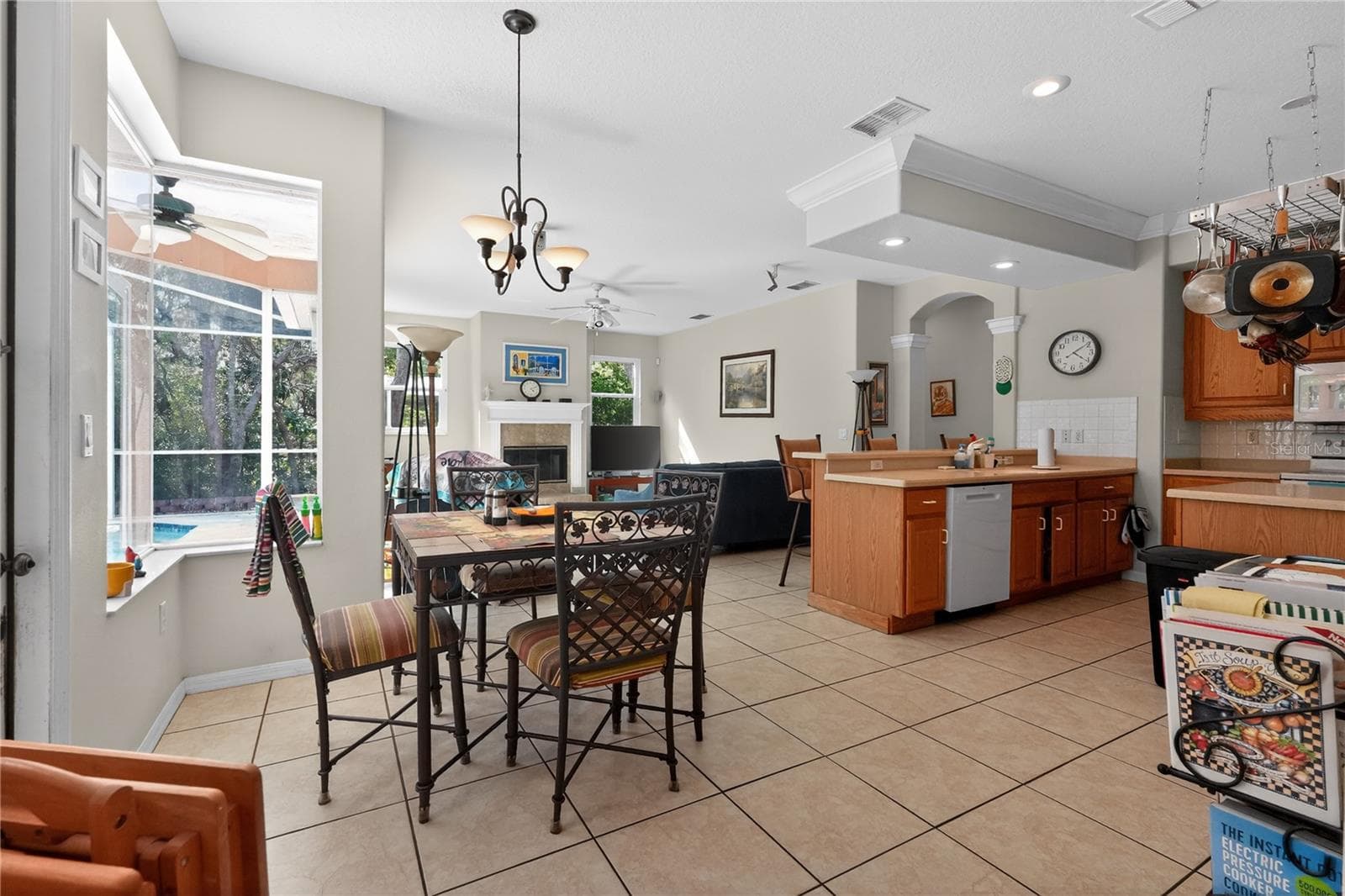 Single Family Residence at 14024 WARM SPRINGS CT, HUDSON, photo 13 of 42
