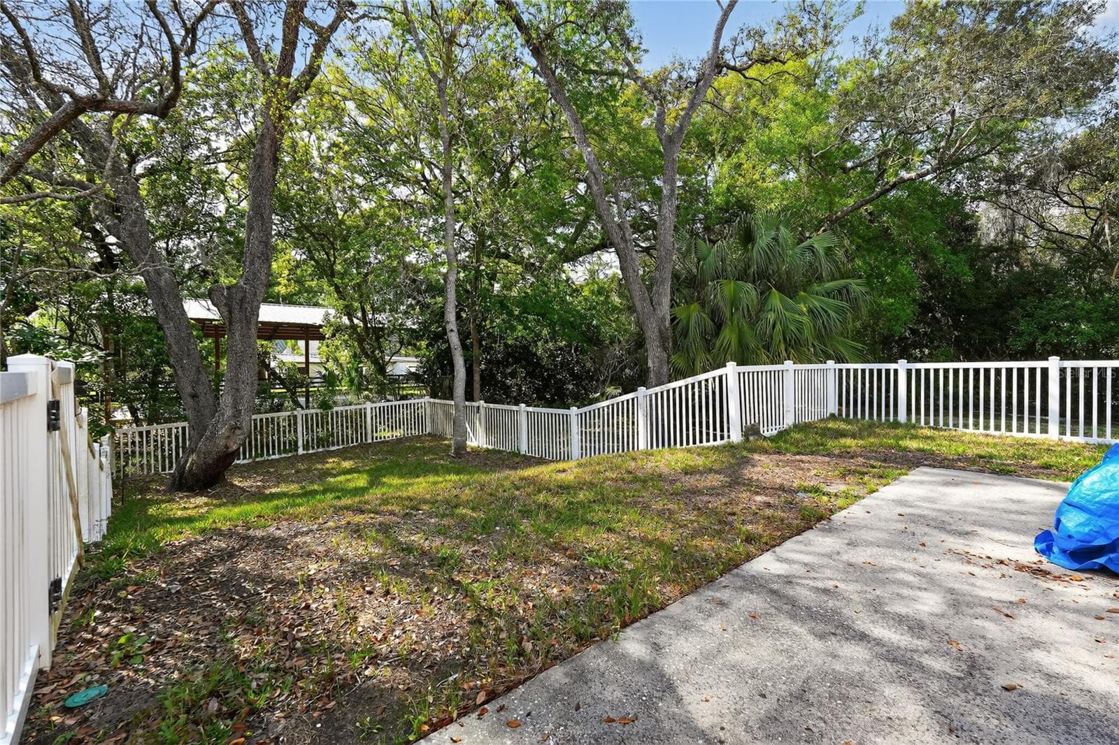 Single Family Residence at 14024 WARM SPRINGS CT, HUDSON, photo 27 of 42