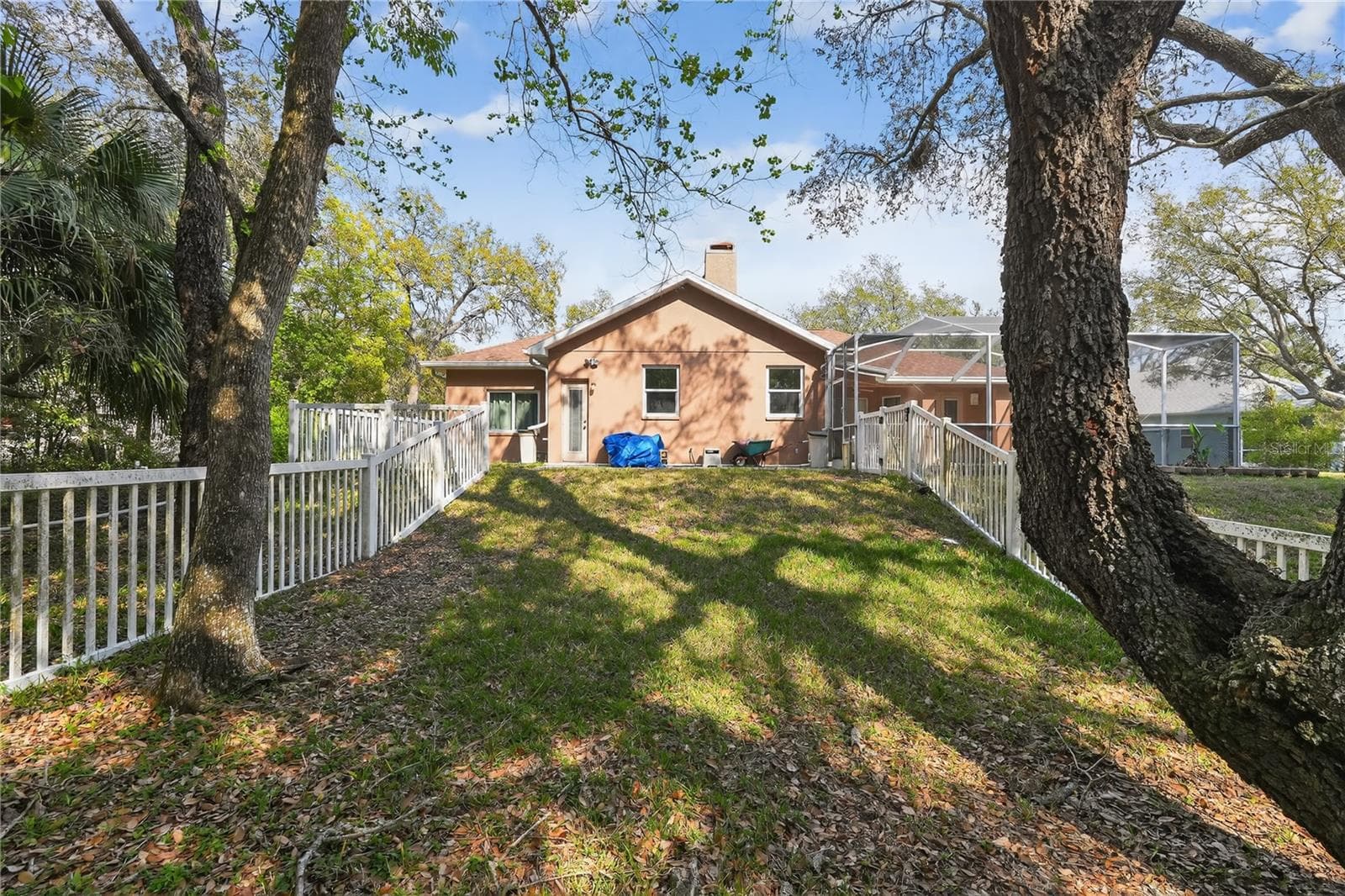 Single Family Residence at 14024 WARM SPRINGS CT, HUDSON, photo 31 of 42