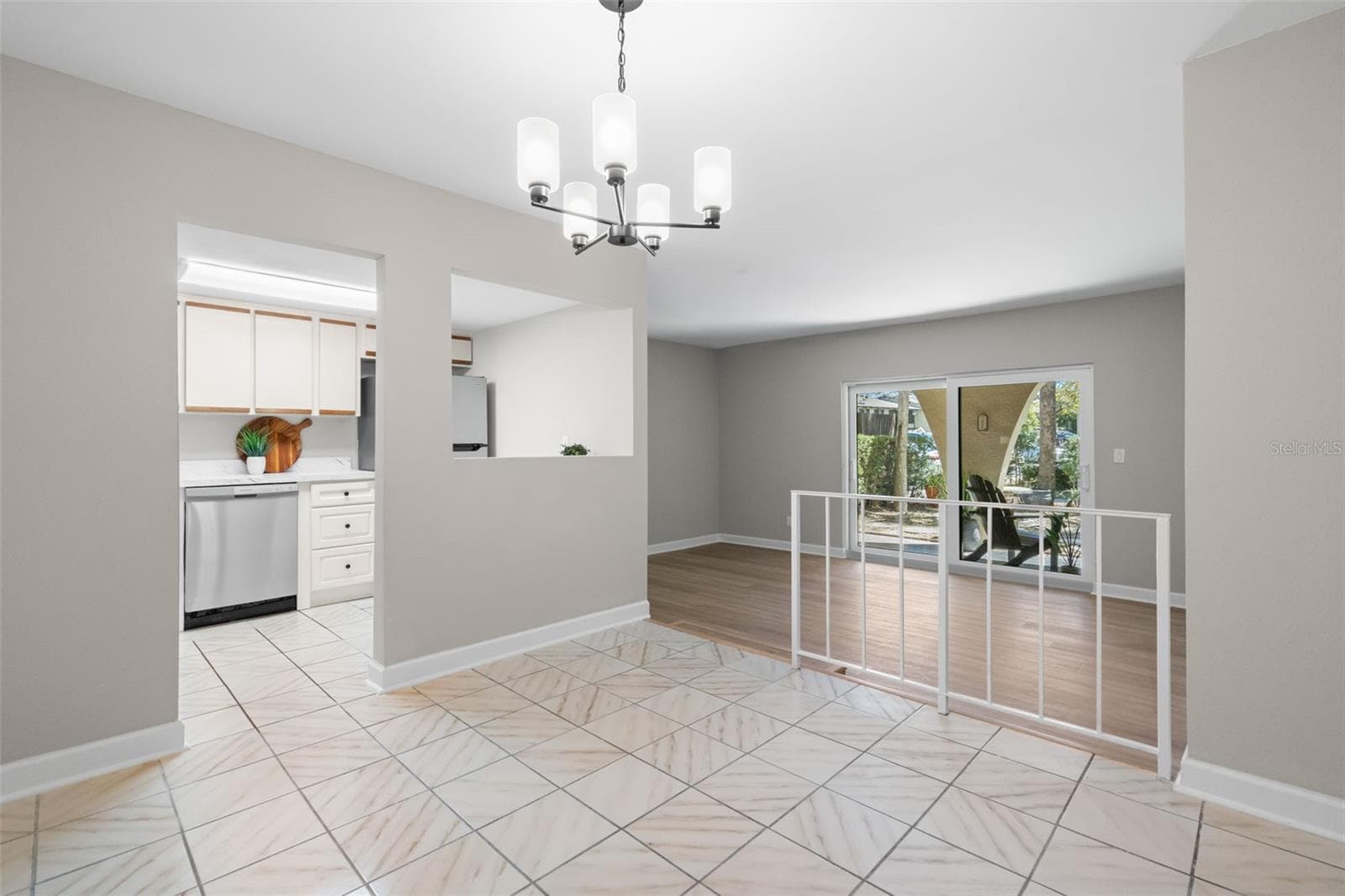 Condominium at 505 PLAZA SEVILLE CT #11, TREASURE ISLAND, photo 5 of 31