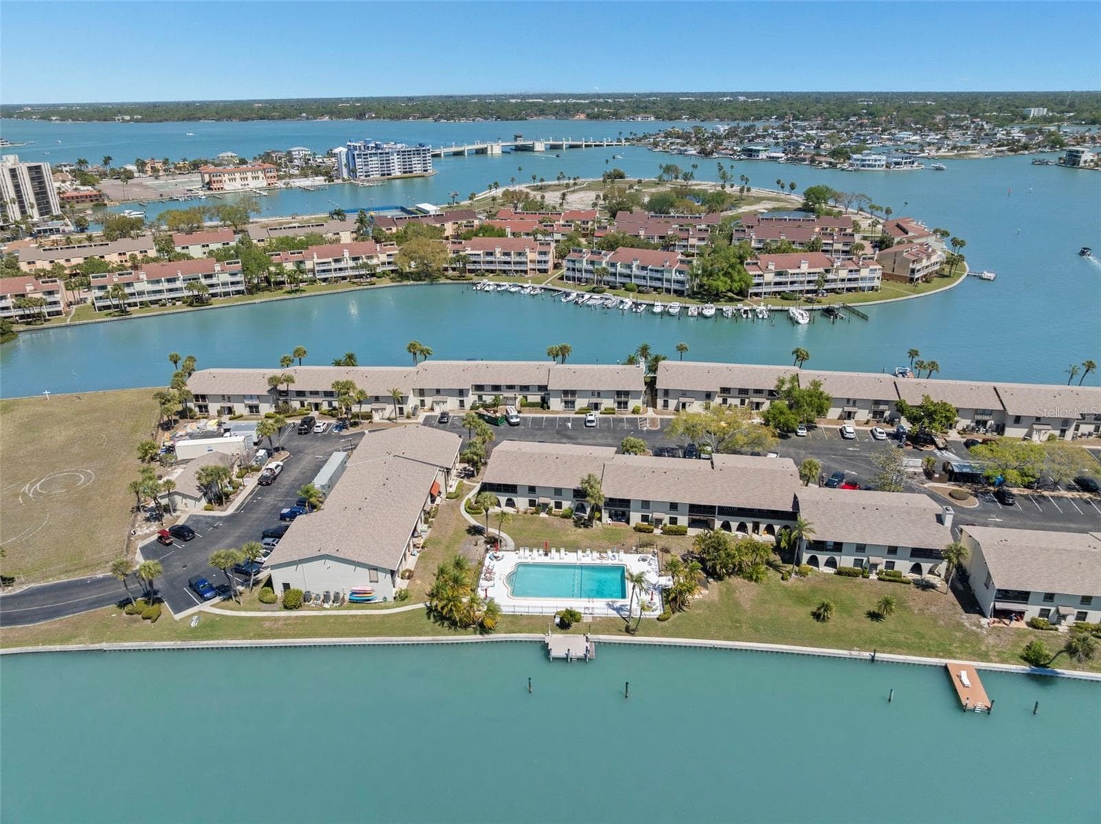 Condominium at 505 PLAZA SEVILLE CT #11, TREASURE ISLAND, photo 26 of 31