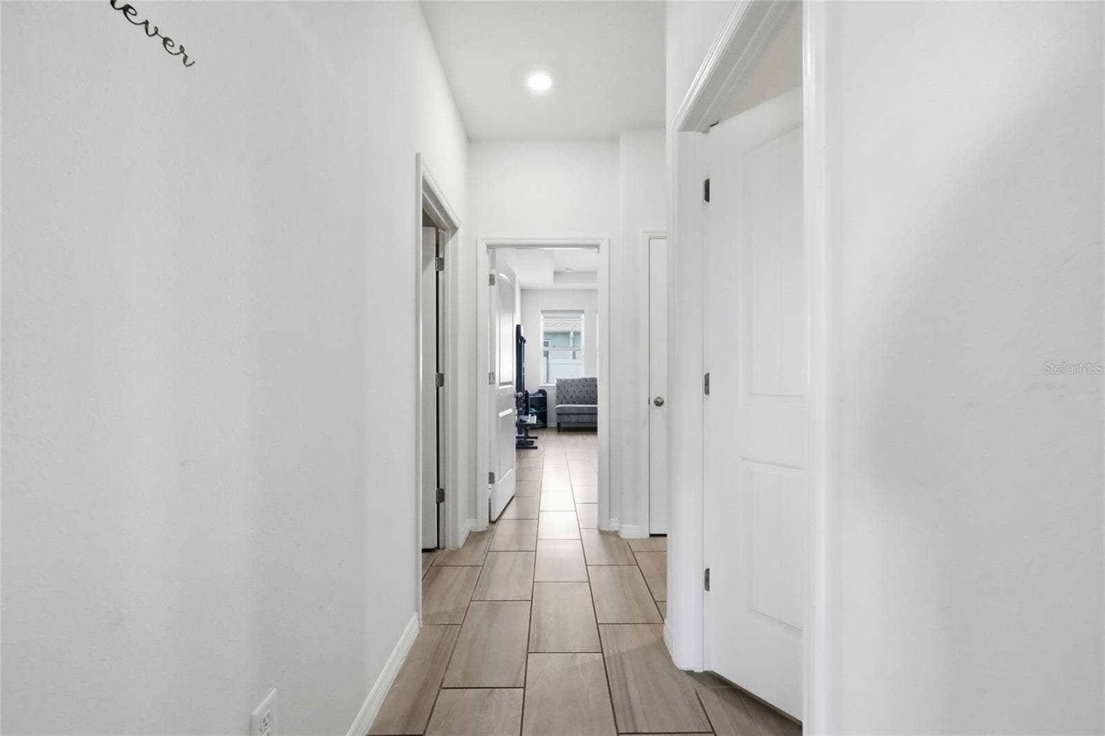 Hallway - 468 HALTER DR, APOPKA