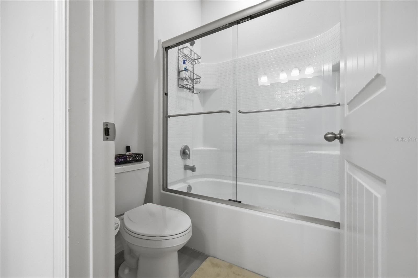 Bathroom 2 - 468 HALTER DR, APOPKA