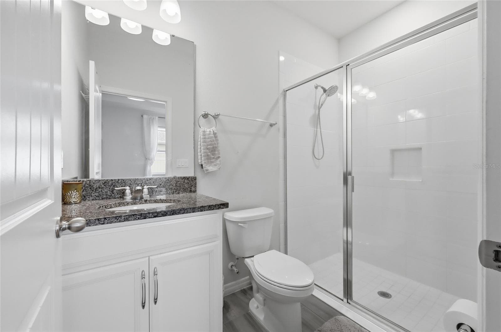 Bathroom - 468 HALTER DR, APOPKA