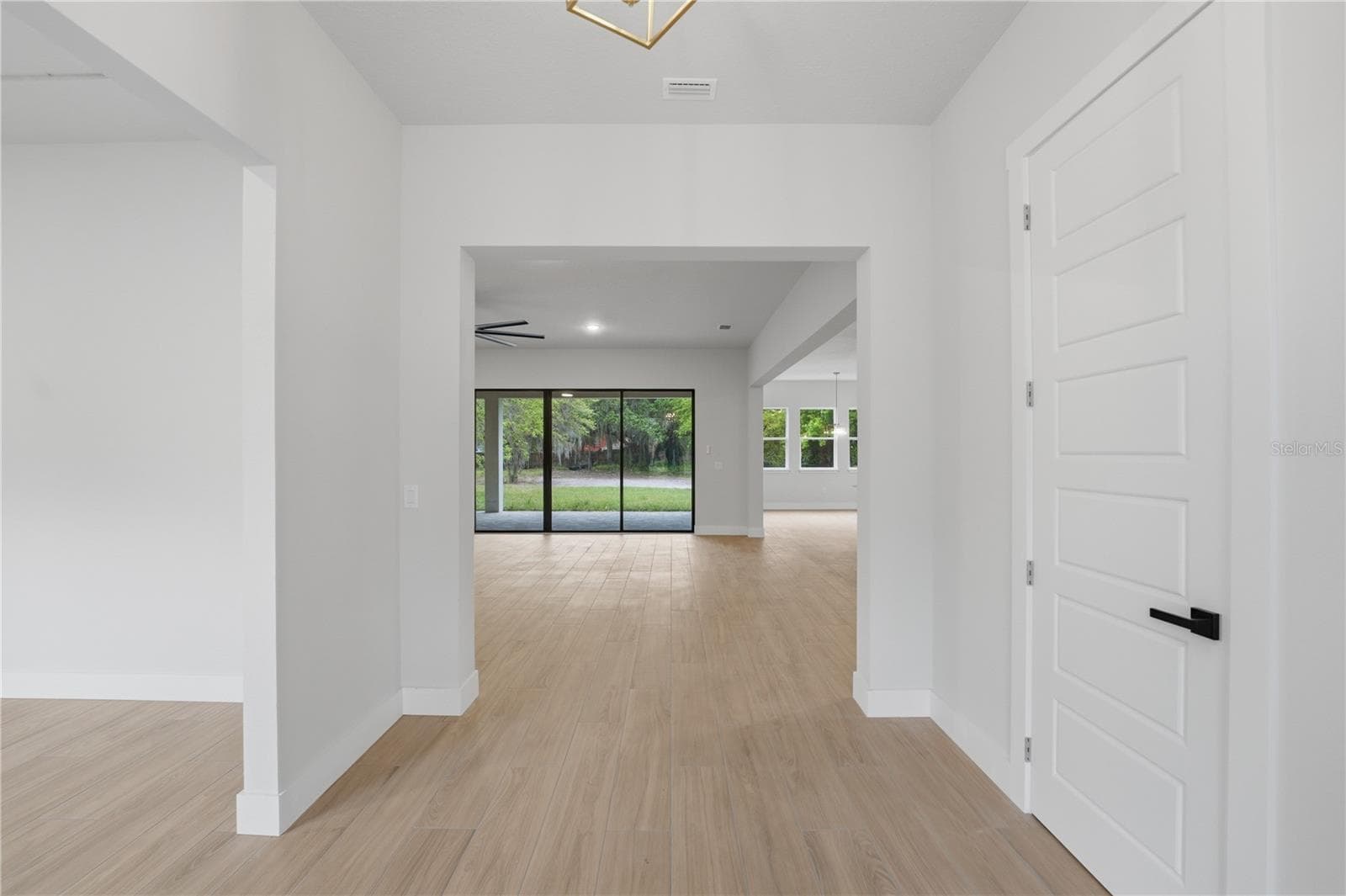 Single Family Residence at 1516 PINE ISLAND RD, KISSIMMEE, photo 12 of 63