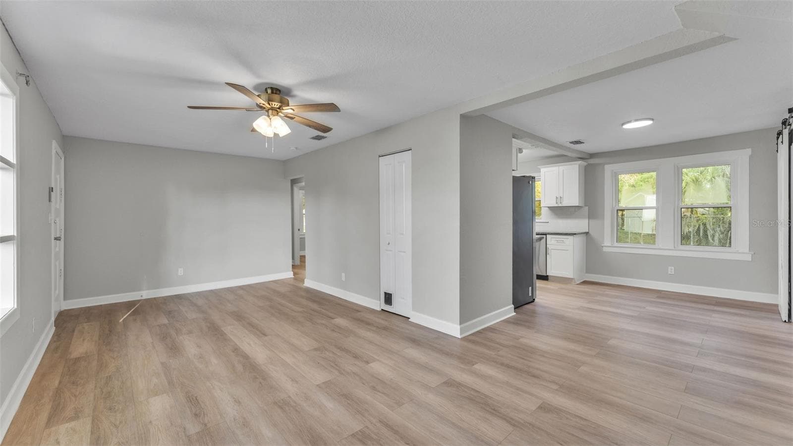 Single Family Residence at 1317 W BELMAR ST, LAKELAND, photo 13 of 33