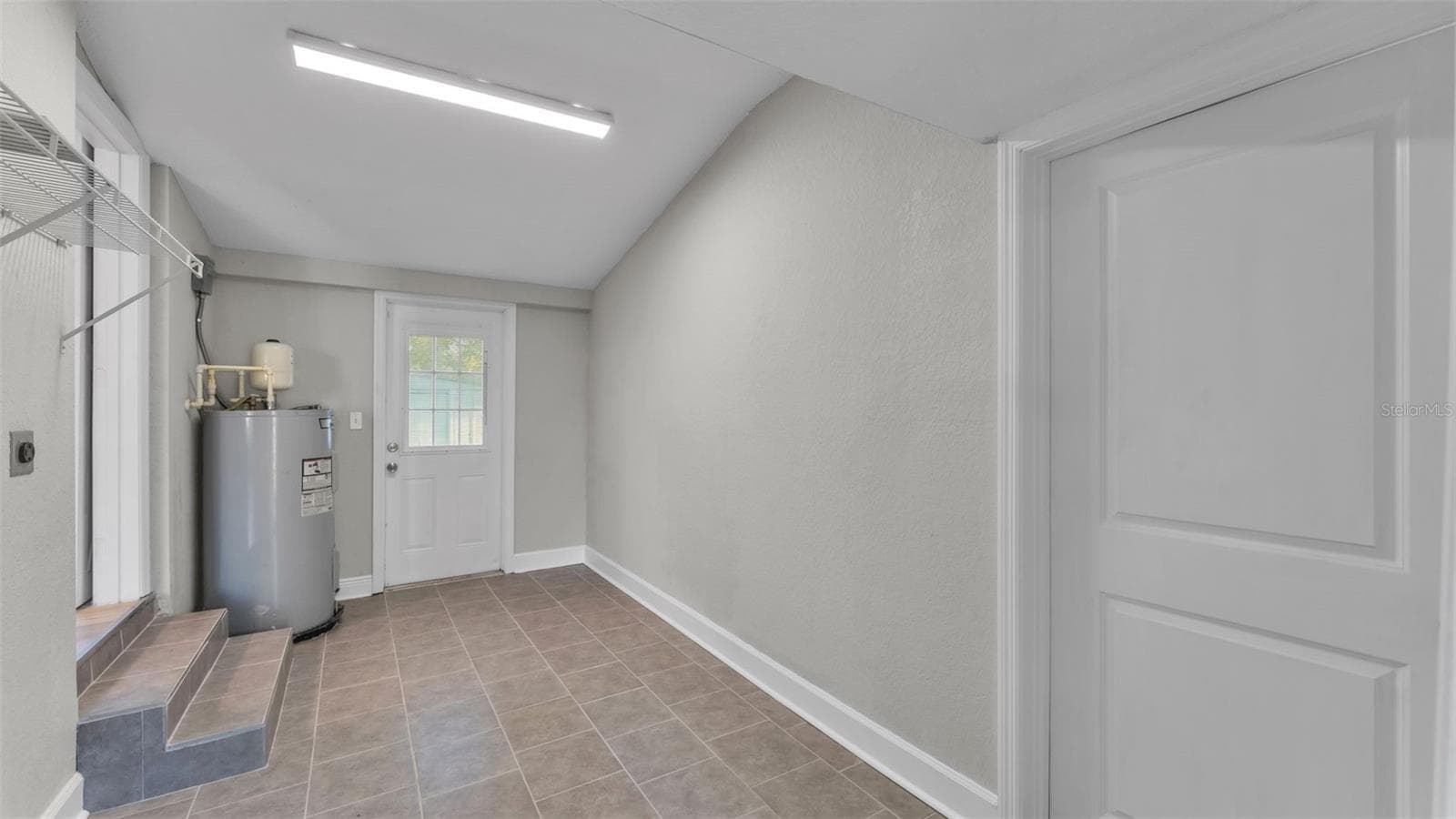 Single Family Residence at 1317 W BELMAR ST, LAKELAND, photo 17 of 33