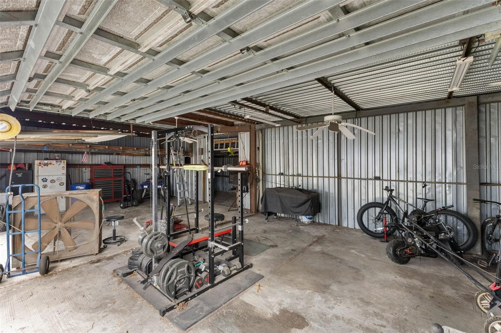 Garage / Storage / Shed / Workshop - 11119 MAHIN LN, RIVERVIEW