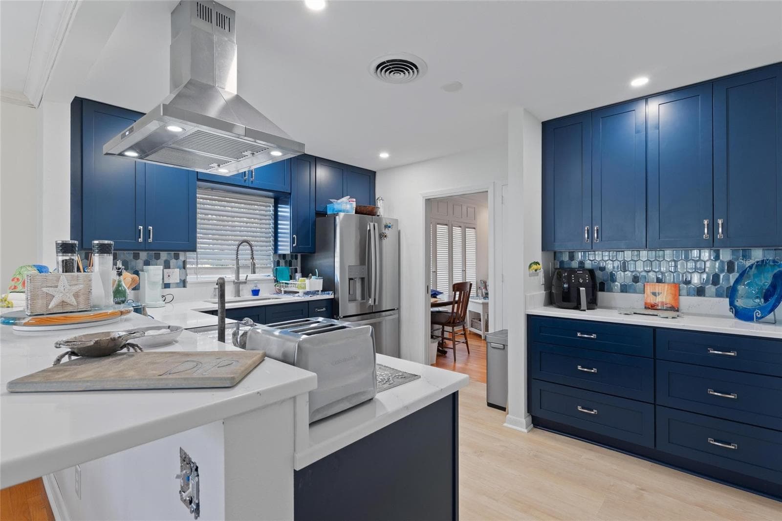 Single Family Residence at 502 HILLCREST AVE, TARPON SPRINGS, photo 18 of 34