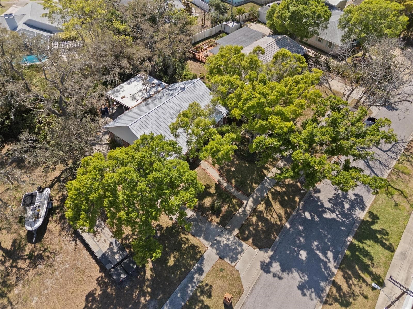 Single Family Residence at 502 HILLCREST AVE, TARPON SPRINGS, photo 29 of 34