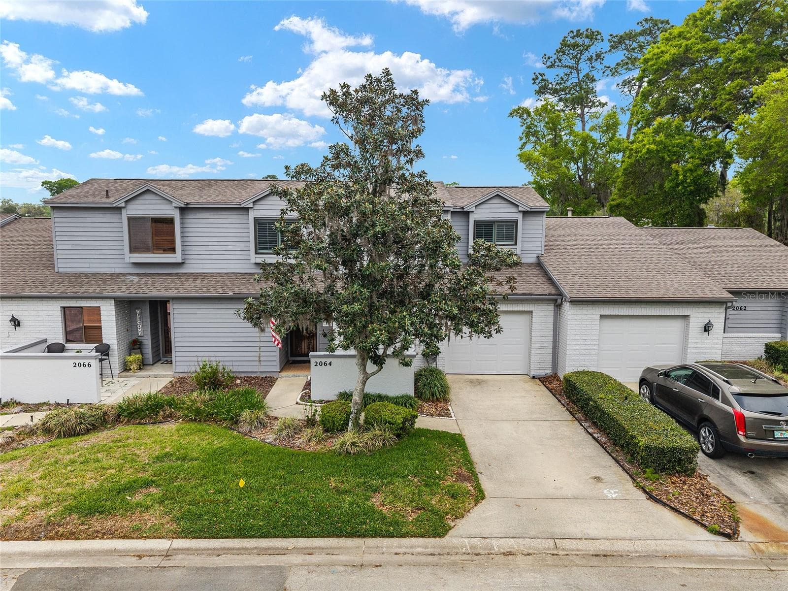 2064 SE 37TH COURT CIR