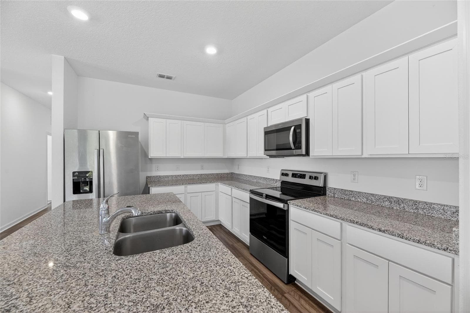 Single Family Residence at 1363 ANCHOR BEND DR, RUSKIN, photo 4 of 37