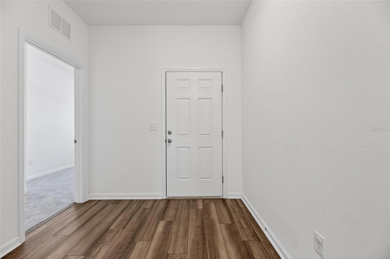 Single Family Residence at 1363 ANCHOR BEND DR, RUSKIN, photo 10 of 37