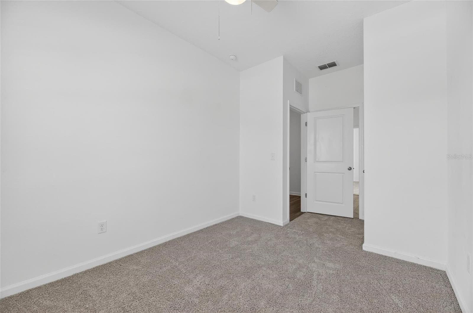 Single Family Residence at 1363 ANCHOR BEND DR, RUSKIN, photo 12 of 37