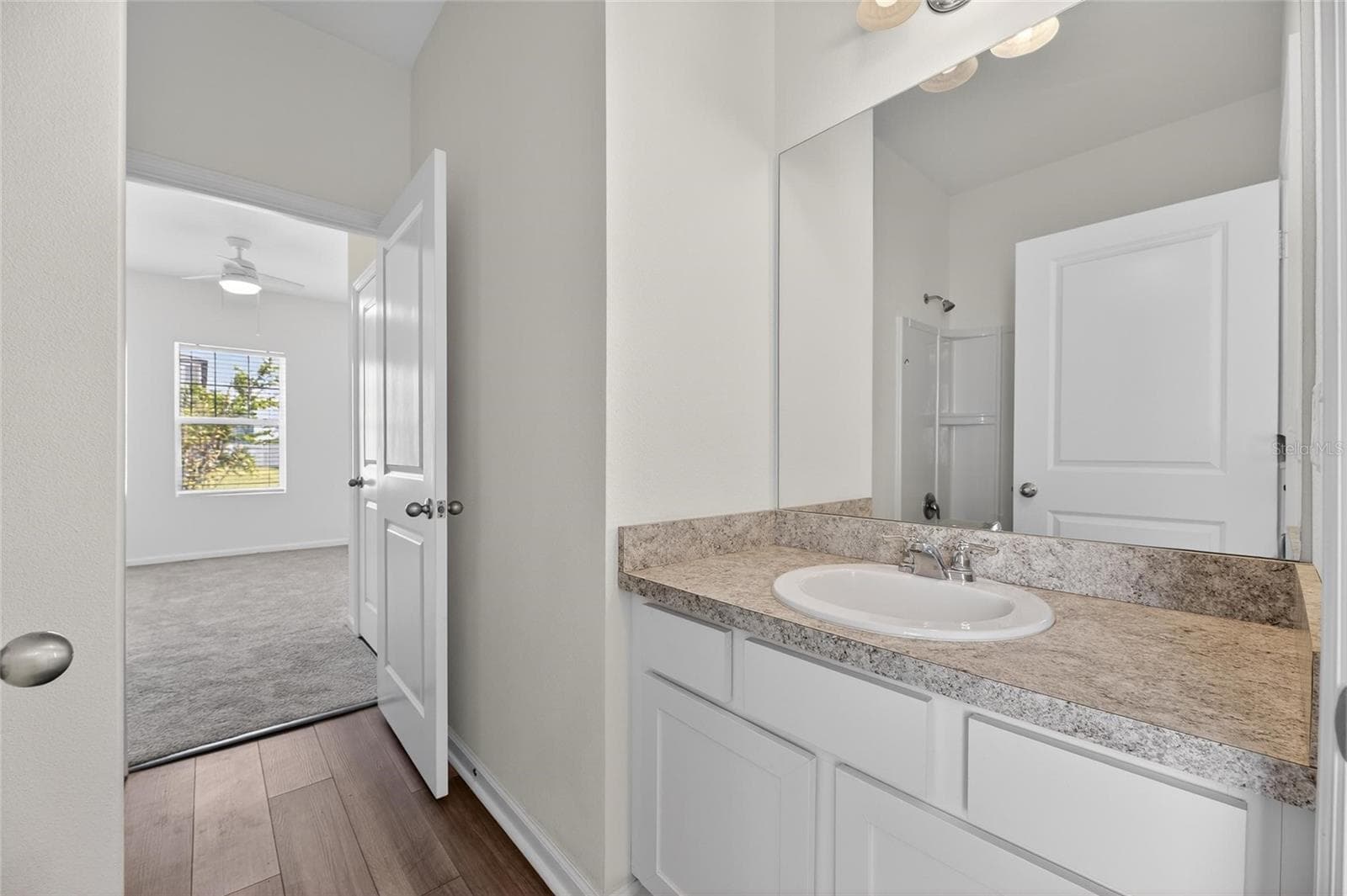 Single Family Residence at 1363 ANCHOR BEND DR, RUSKIN, photo 13 of 37
