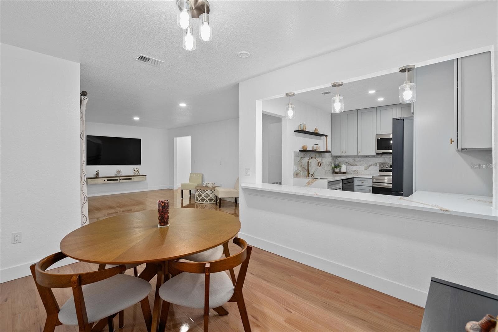 Condominium at 4190 VERSAILLES DR #4190D, ORLANDO, photo 12 of 29