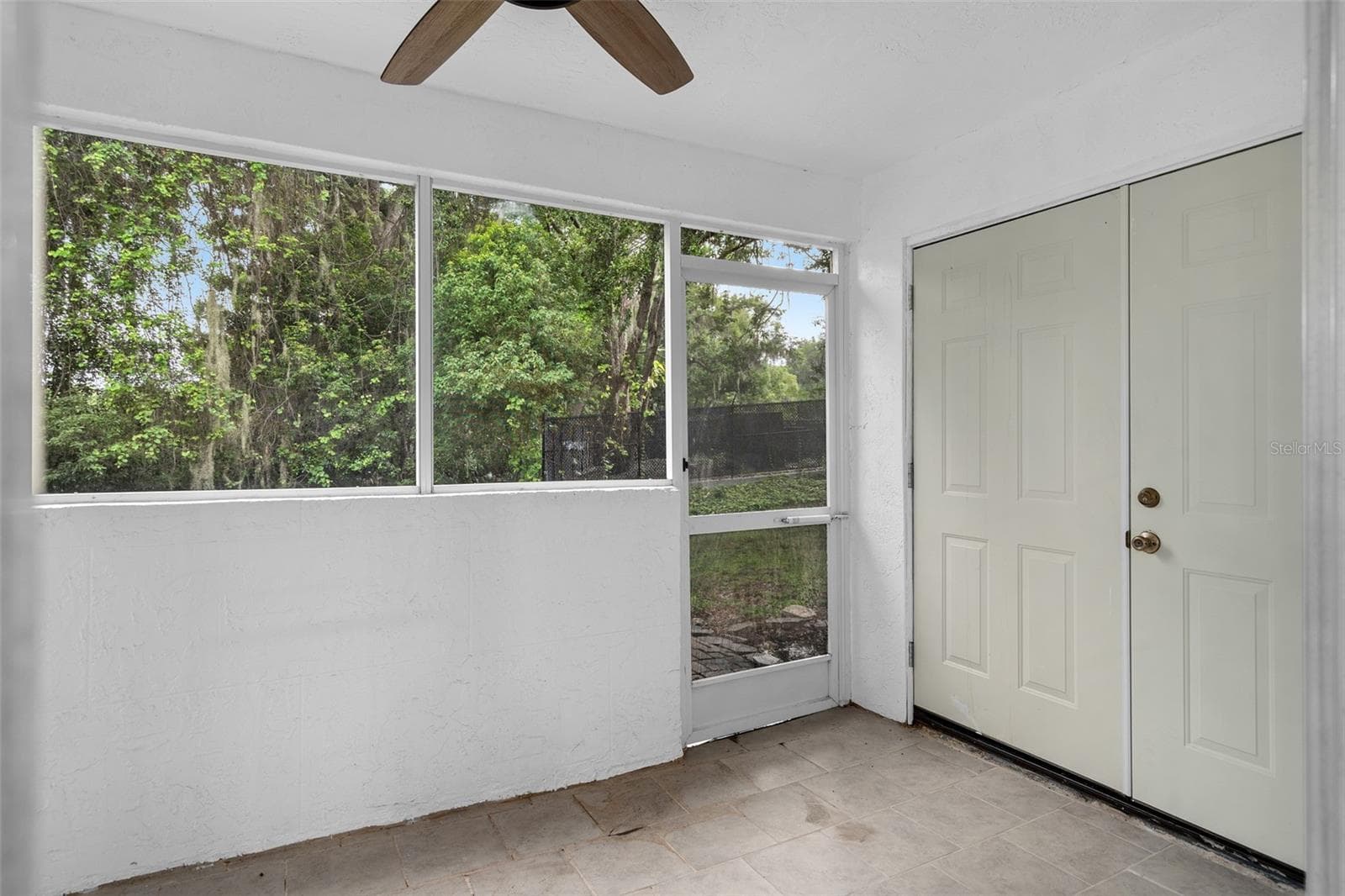 Condominium at 4190 VERSAILLES DR #4190D, ORLANDO, photo 22 of 29