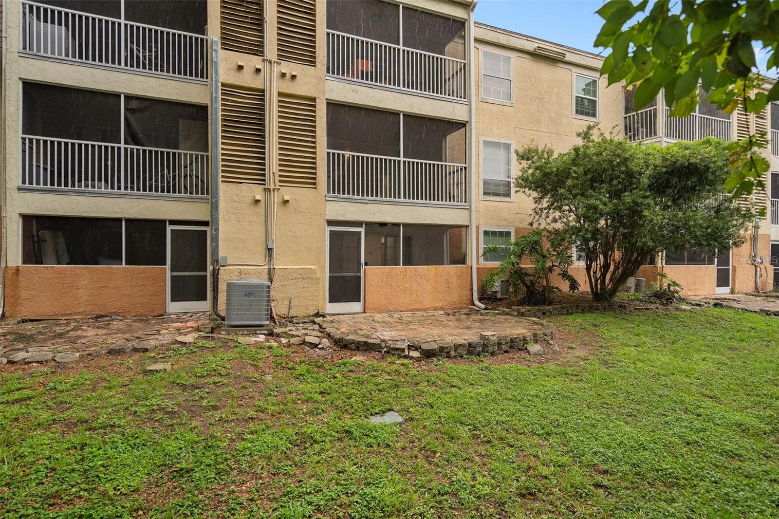 Condominium at 4190 VERSAILLES DR #4190D, ORLANDO, photo 26 of 29