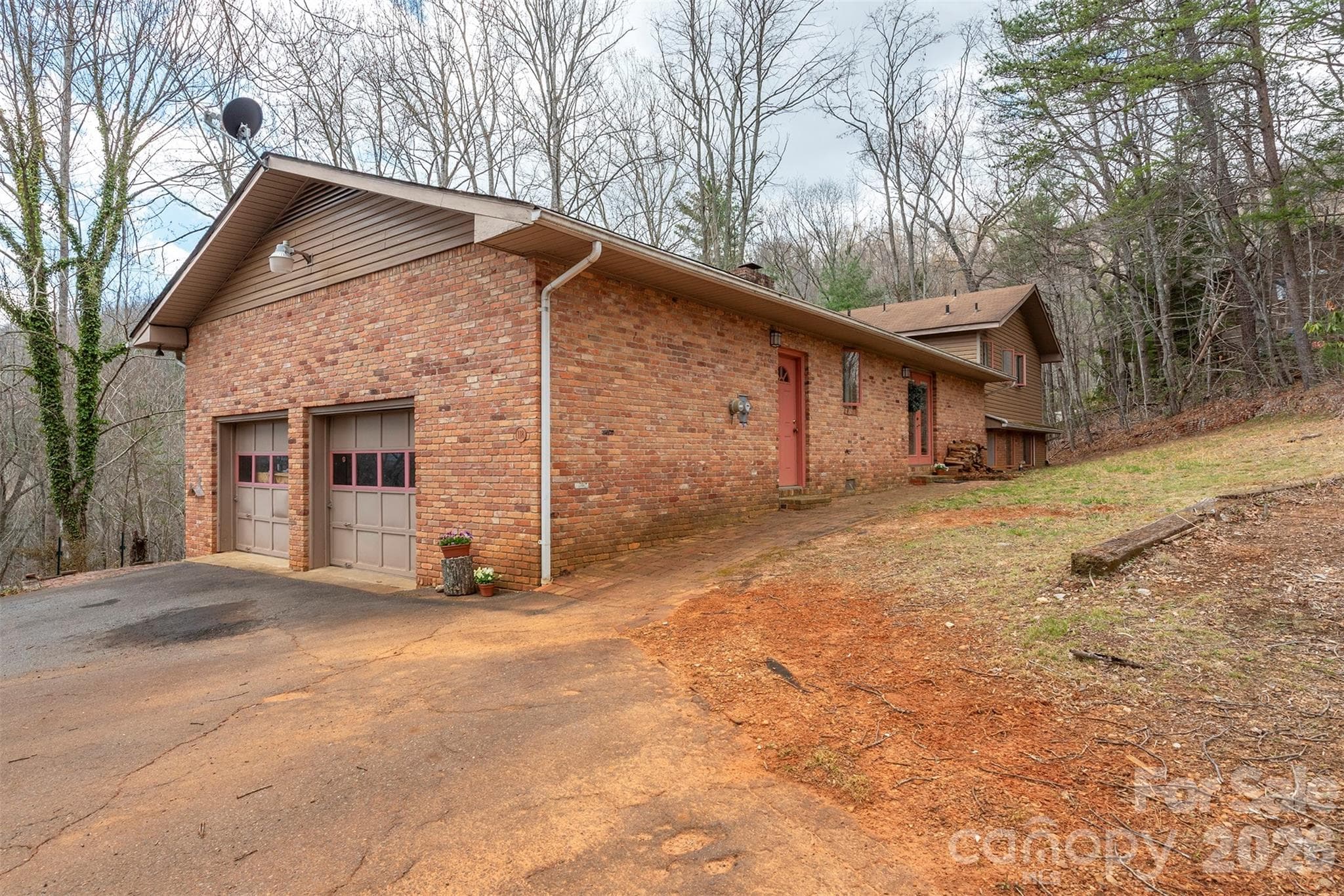 Single Family Residence at 118 Richard Lane, Black Mountain, photo 37 of 43
