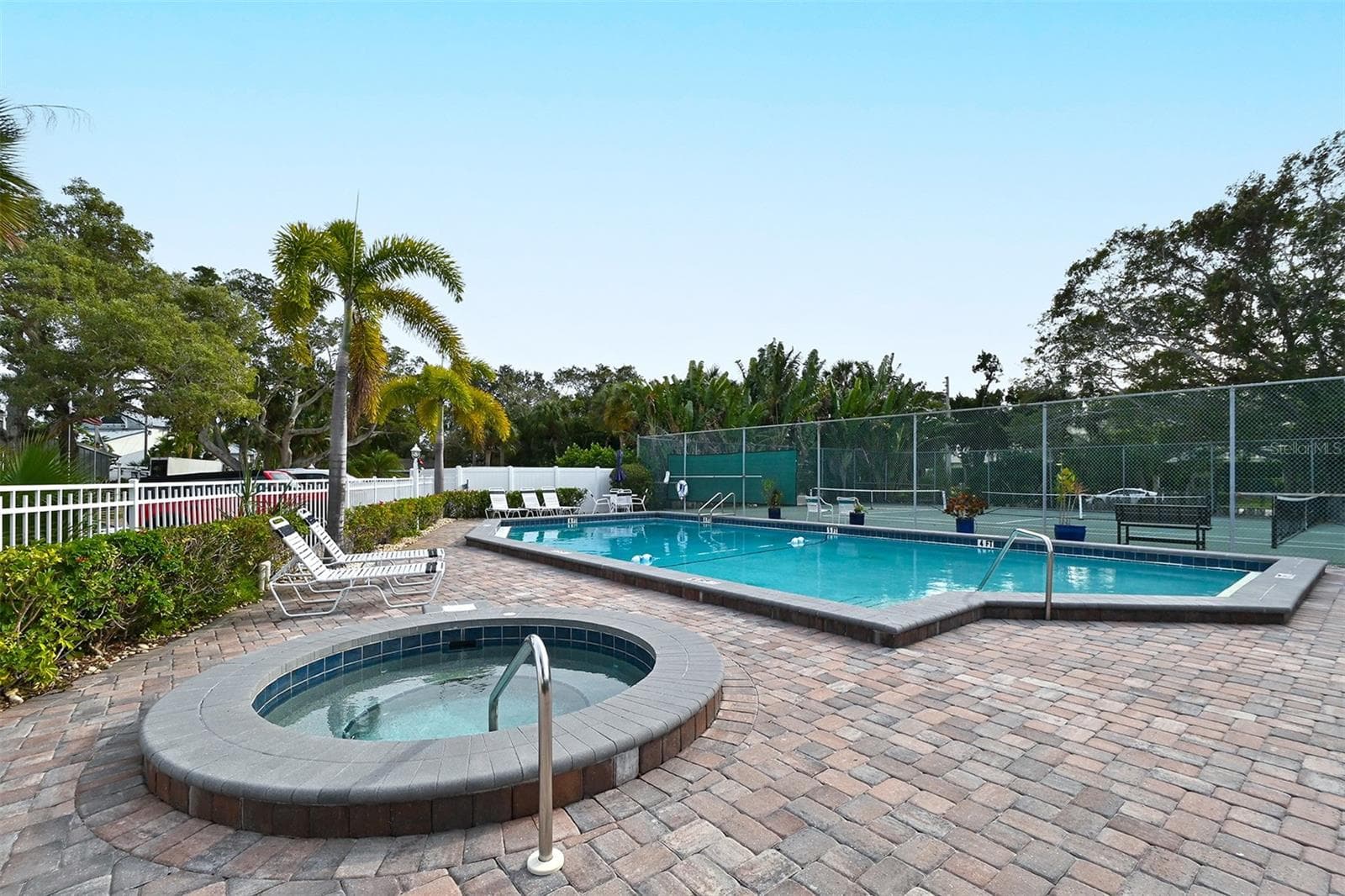 Condominium at 1249 DOCKSIDE PL #110, SARASOTA, photo 33 of 41