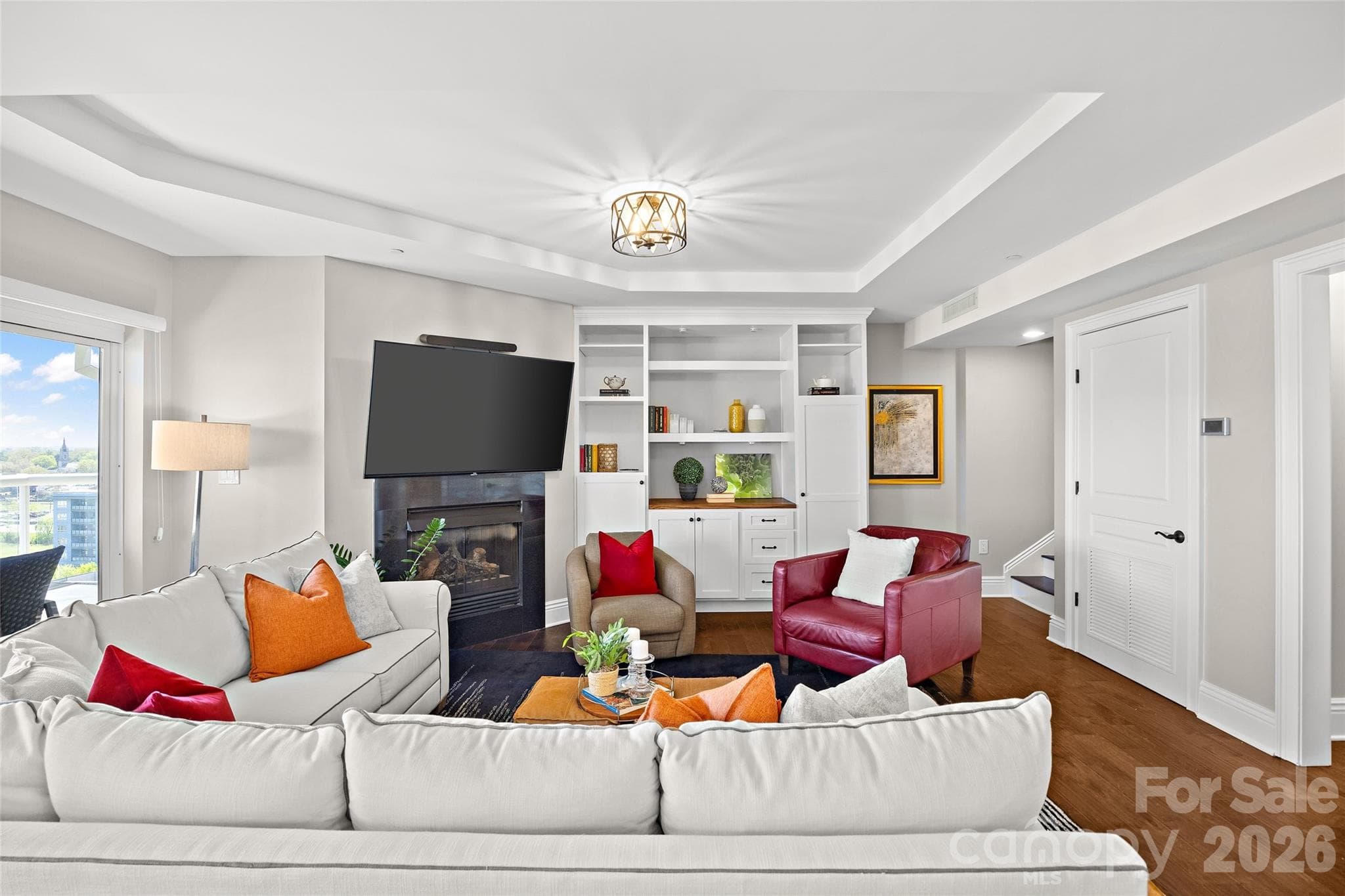 Condominium at 520 E Martin Luther King Jr Boulevard, Charlotte, photo 5 of 48