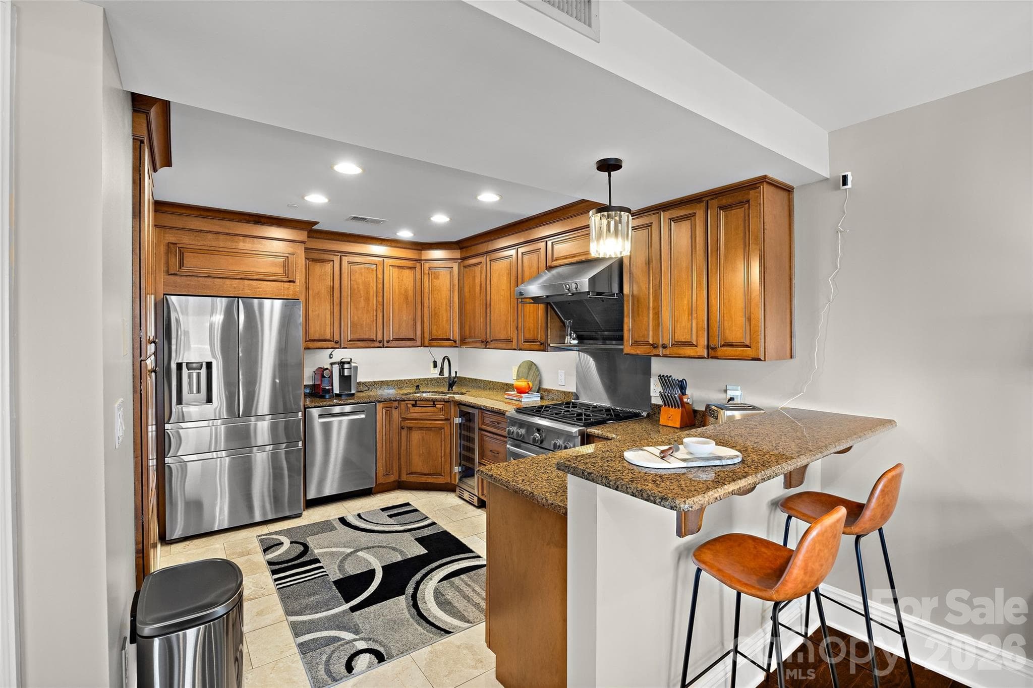 Condominium at 520 E Martin Luther King Jr Boulevard, Charlotte, photo 10 of 48