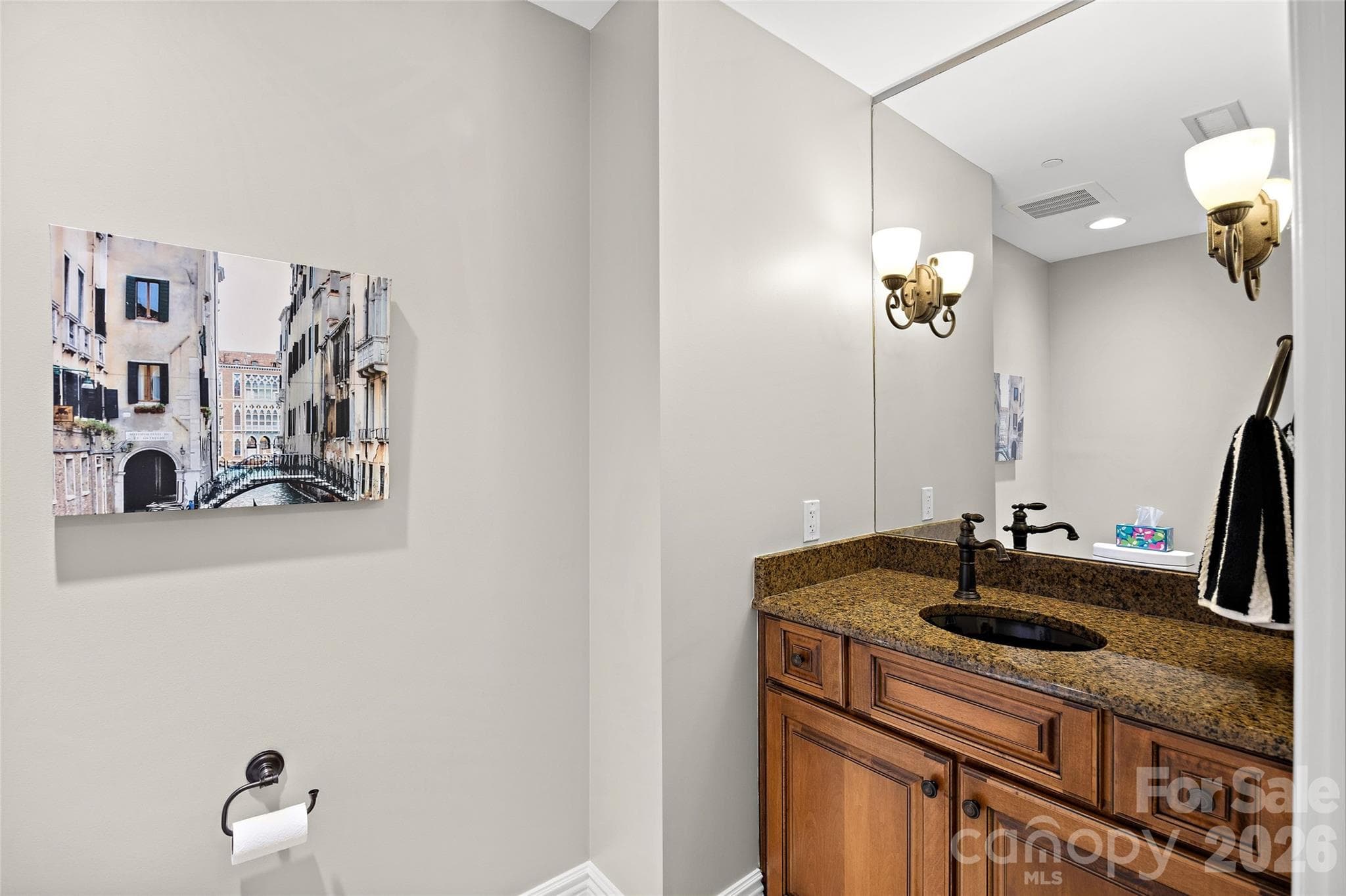 Condominium at 520 E Martin Luther King Jr Boulevard, Charlotte, photo 16 of 48