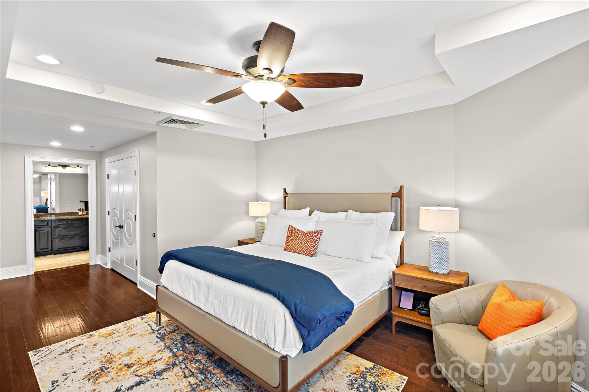 Condominium at 520 E Martin Luther King Jr Boulevard, Charlotte, photo 18 of 48