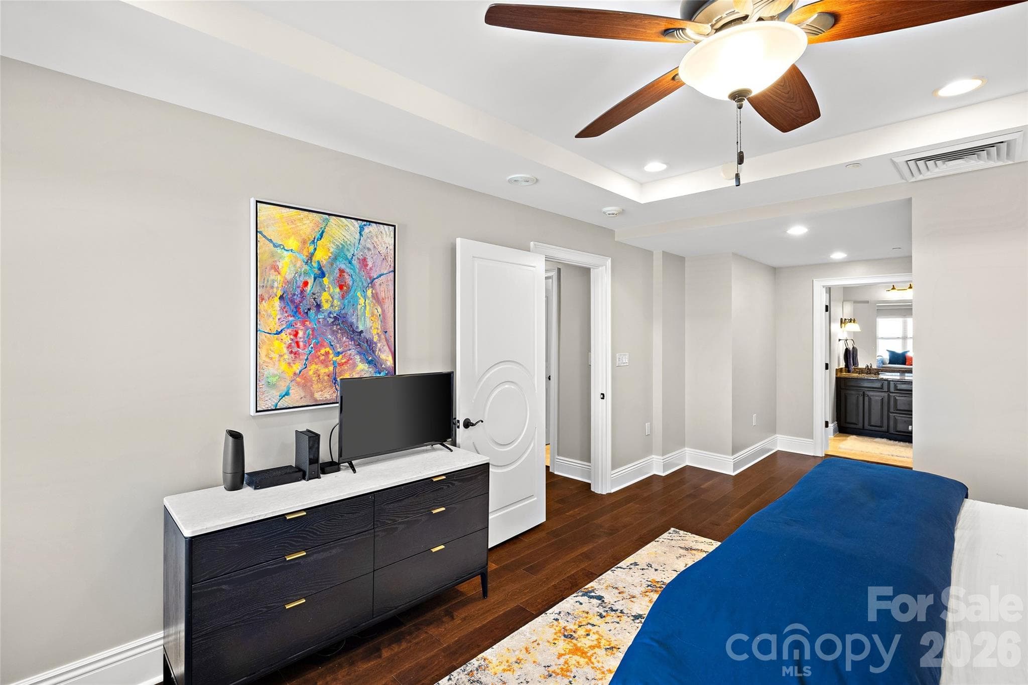 Condominium at 520 E Martin Luther King Jr Boulevard, Charlotte, photo 19 of 48