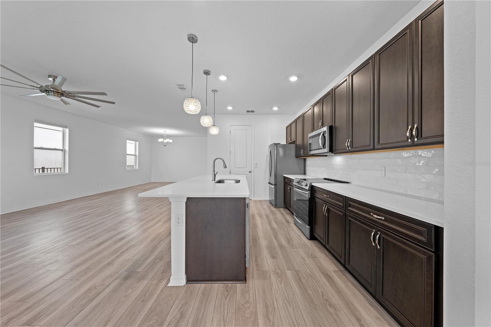 Single Family Residence at 920 LIVESTOCK LOOP, ST CLOUD, photo 5 of 30