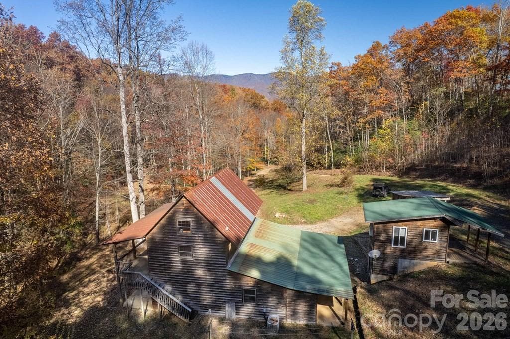 Single Family Residence at Sylva, photo 2 of 18