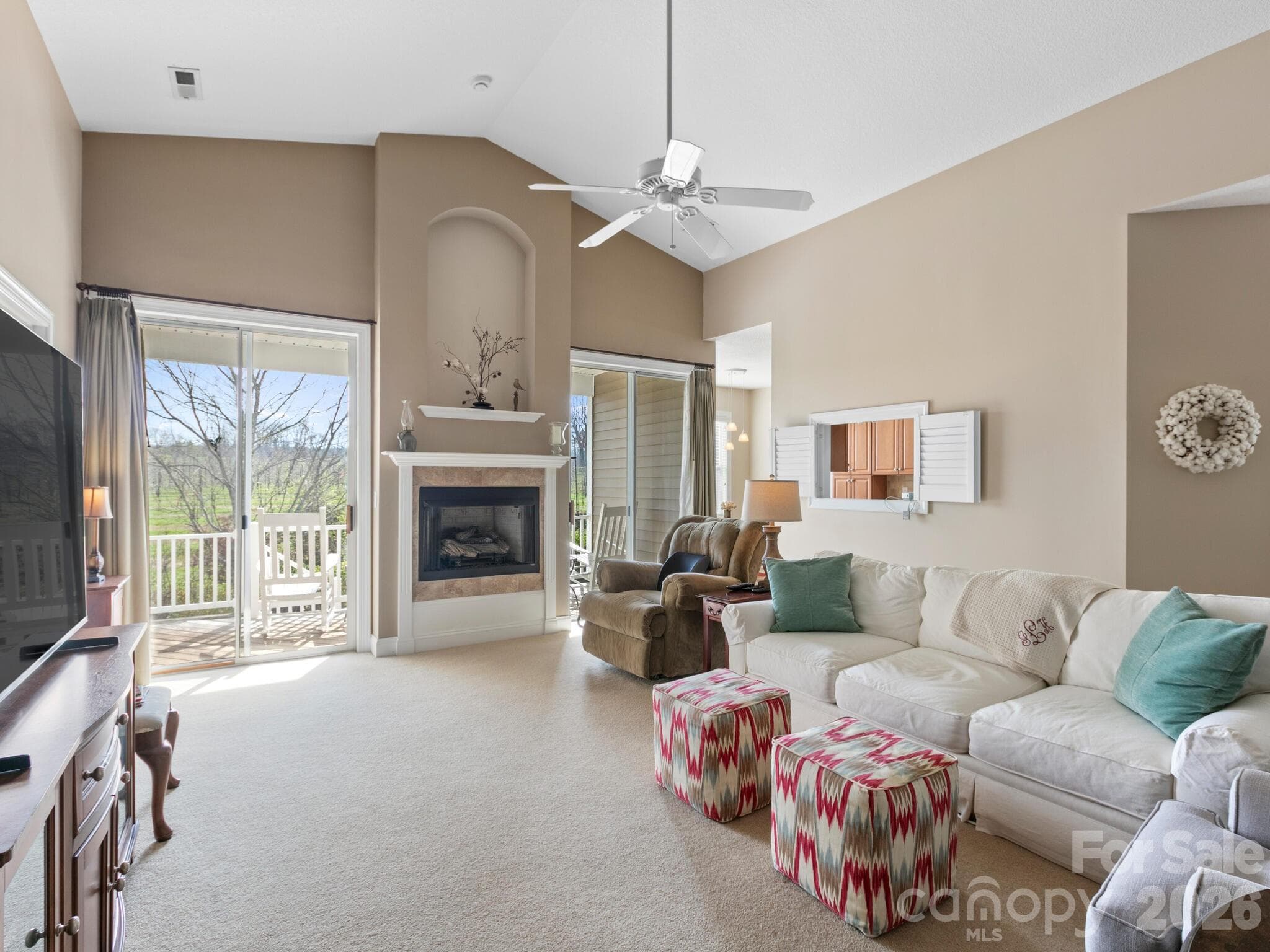 Single Family Residence at 7 Eagle Creek Trail S, Flat Rock, photo 5 of 29