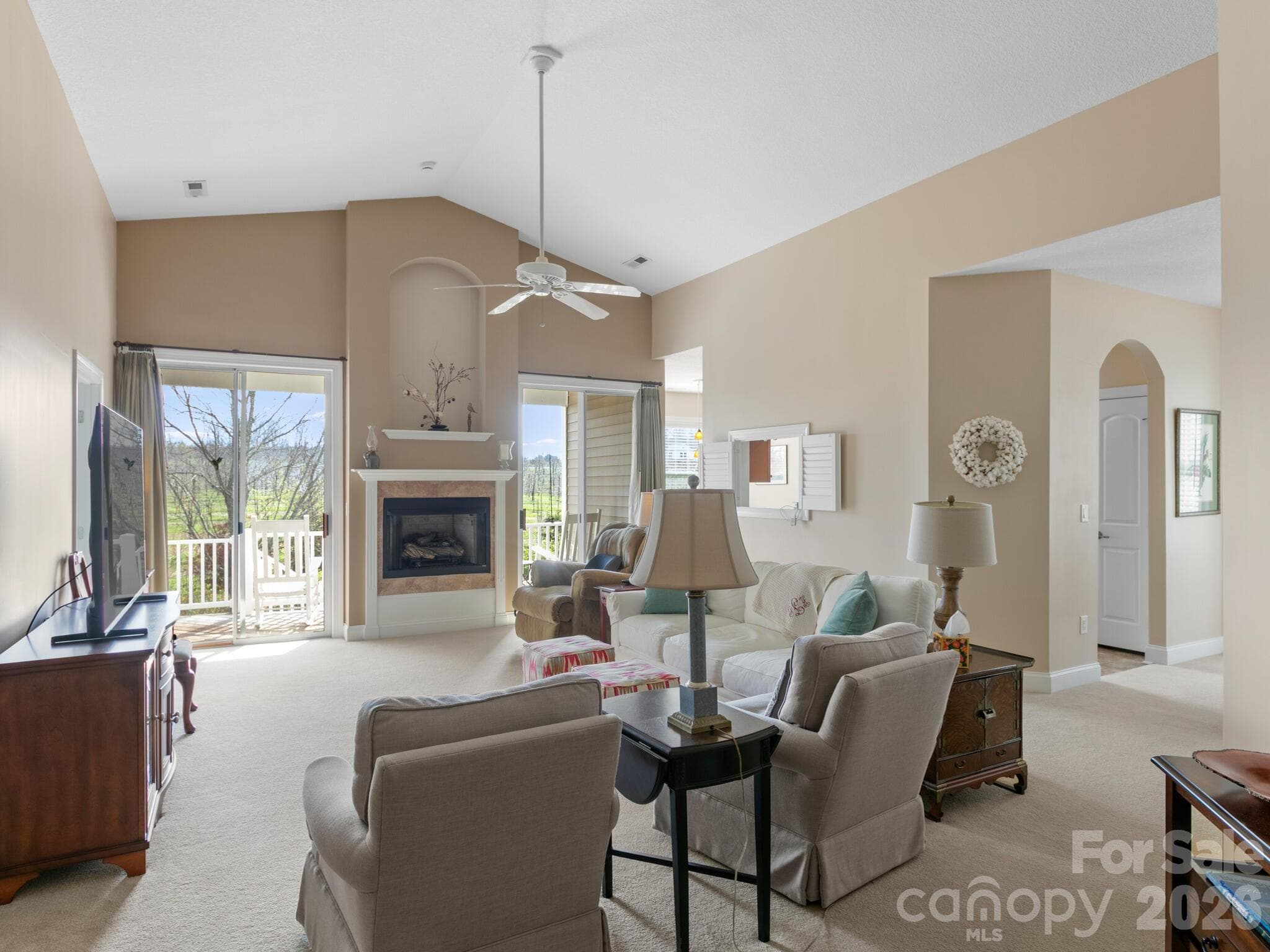Single Family Residence at 7 Eagle Creek Trail S, Flat Rock, photo 6 of 29
