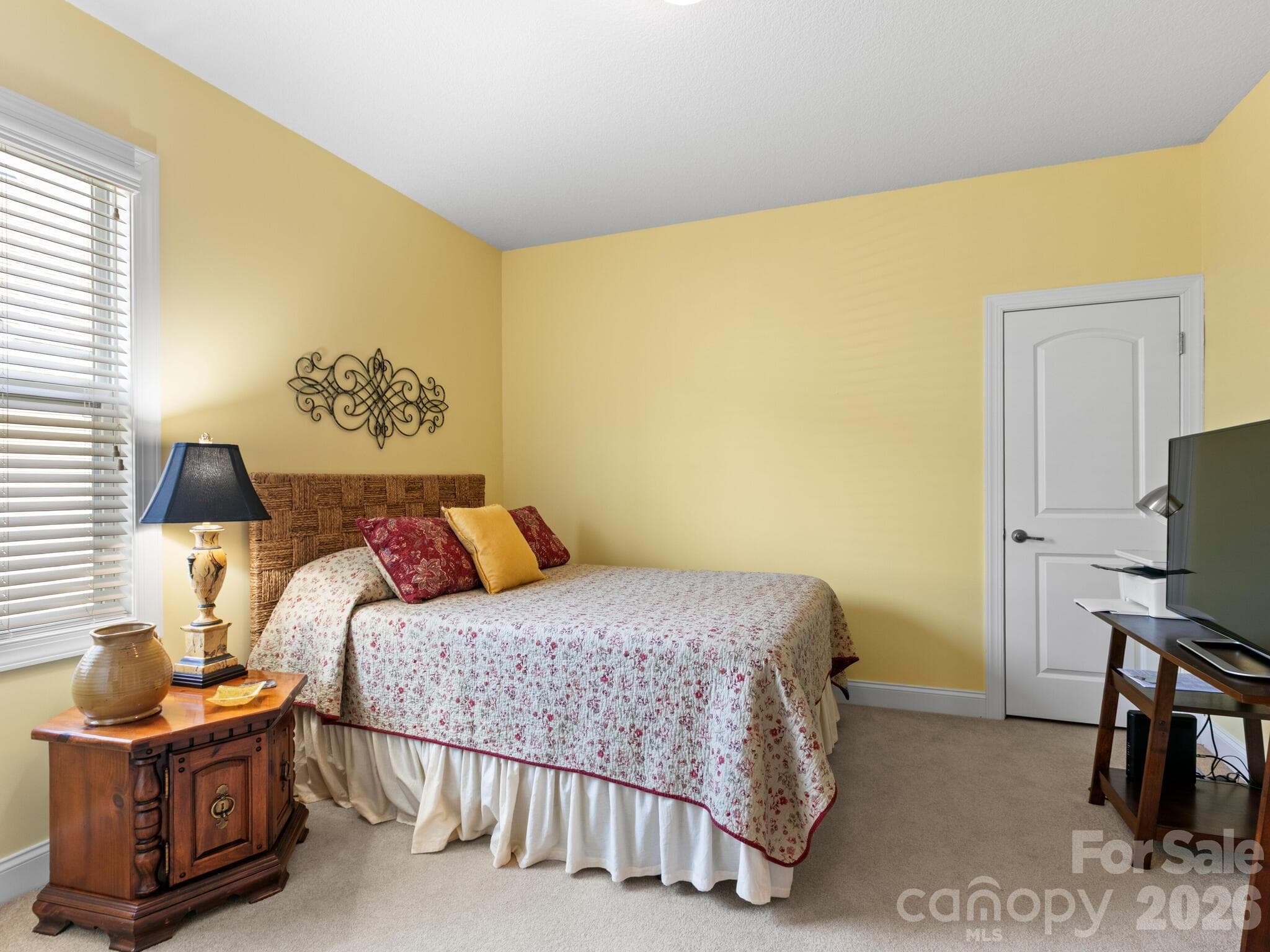 Single Family Residence at 7 Eagle Creek Trail S, Flat Rock, photo 19 of 29