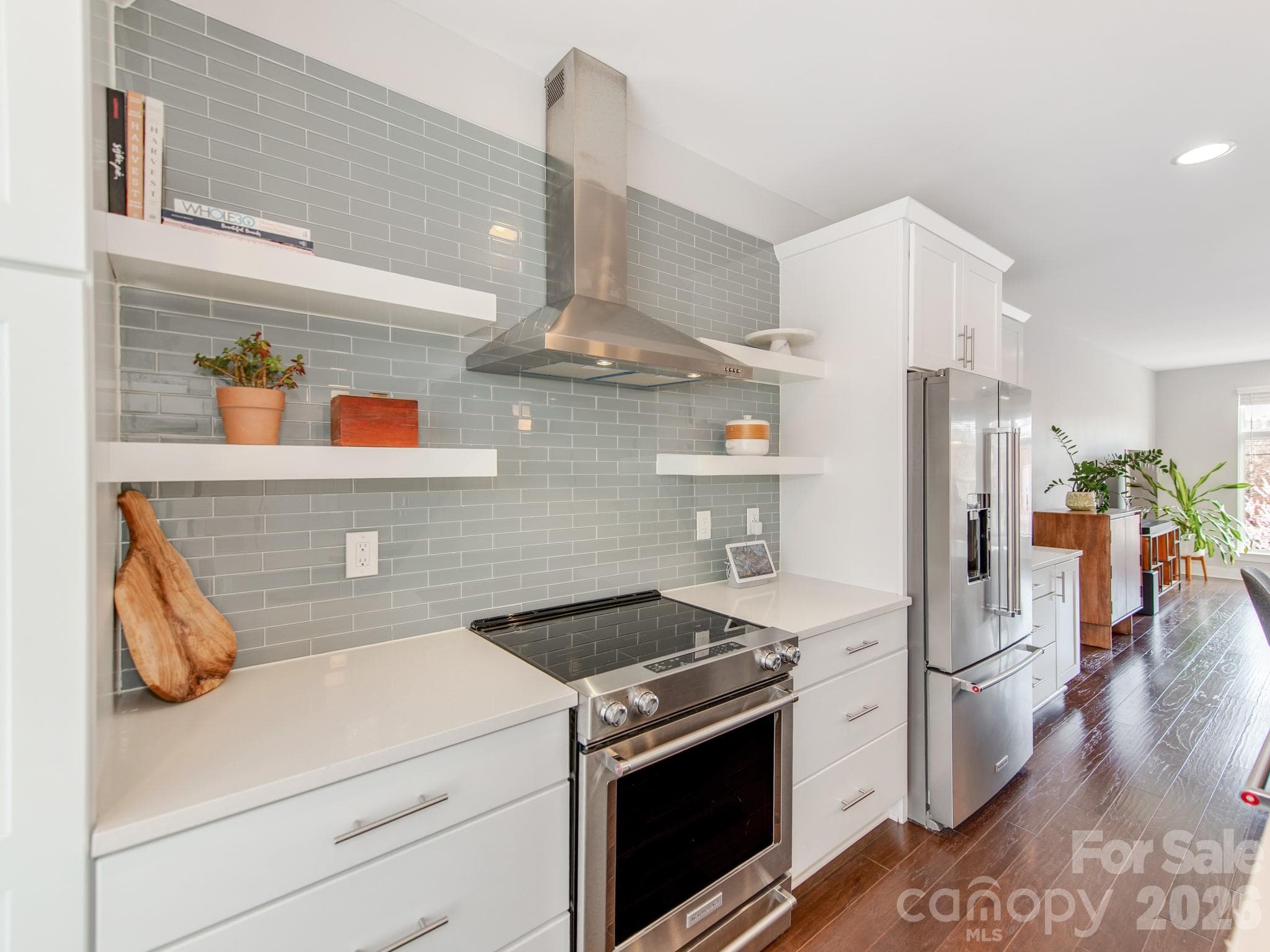 KitchenAid stainless steel appliances! - 436 Southend Crossing Lane, Charlotte