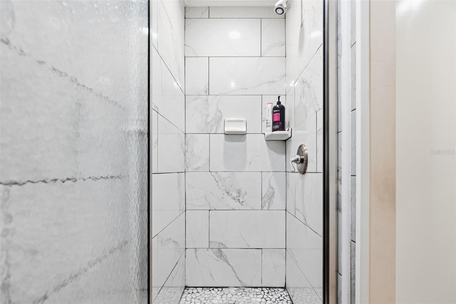 Primary Shower - 5509 BERMUDA CT, BRADENTON