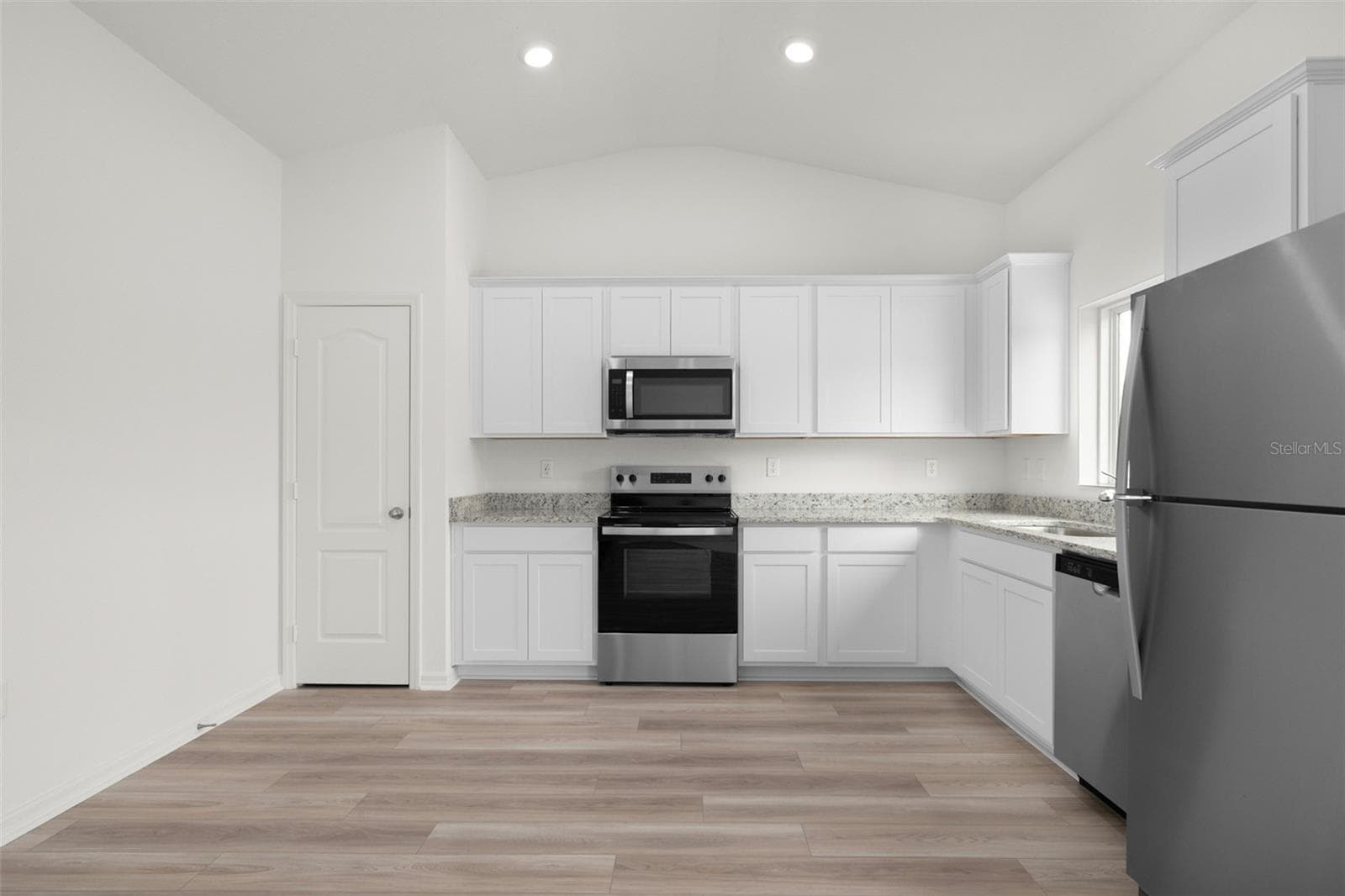 Single Family Residence at 13323 TULA LOOP, ASTATULA, photo 3 of 17