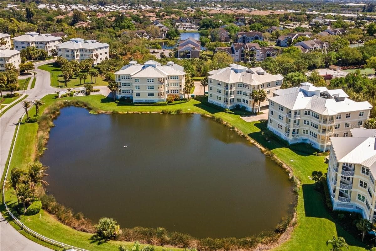 Condominium at 3418 79TH STREET CIR W #303, BRADENTON, photo 6 of 90