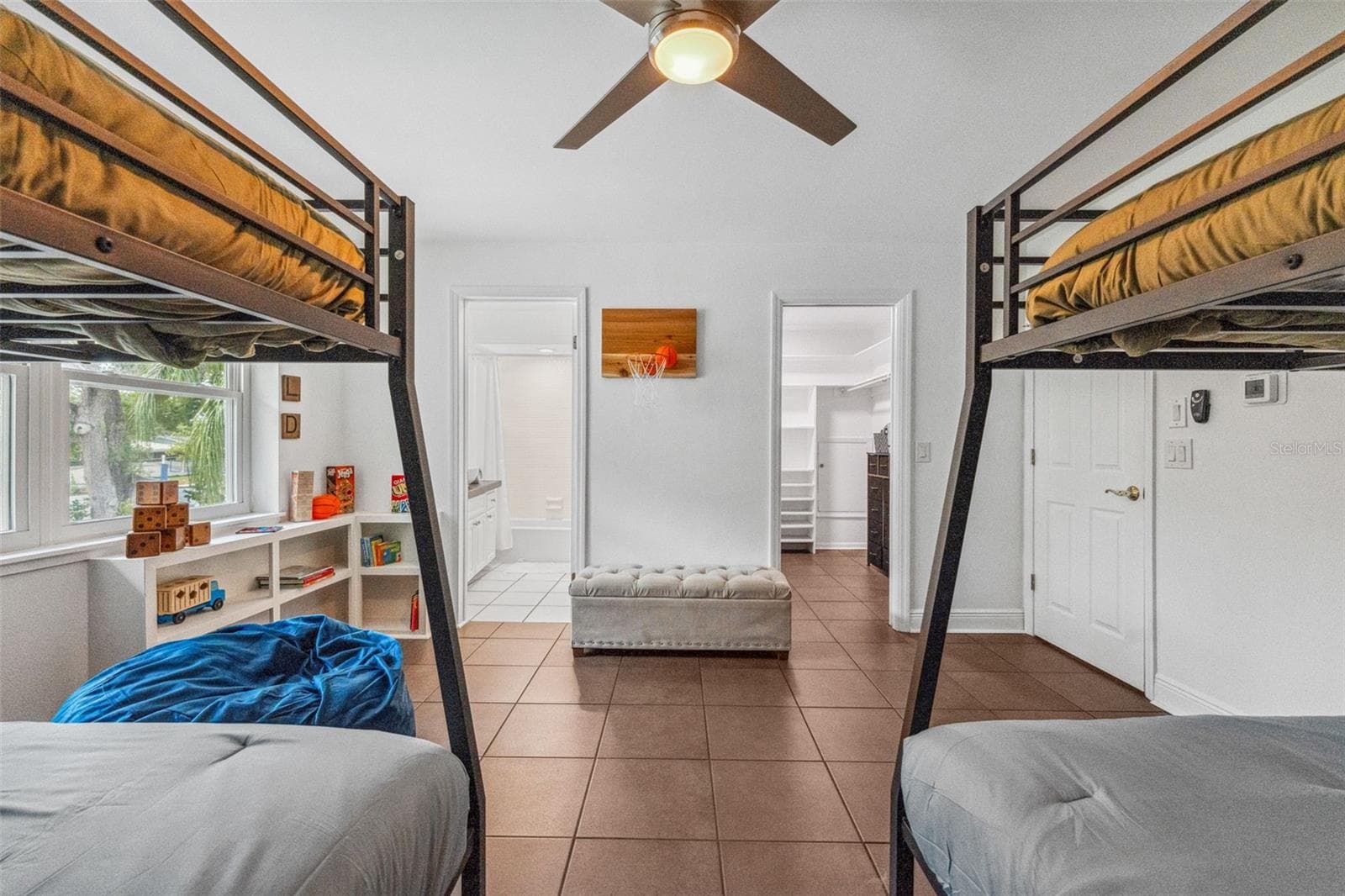 Single Family Residence at 1584 OAK LANE, CLEARWATER, photo 51 of 67