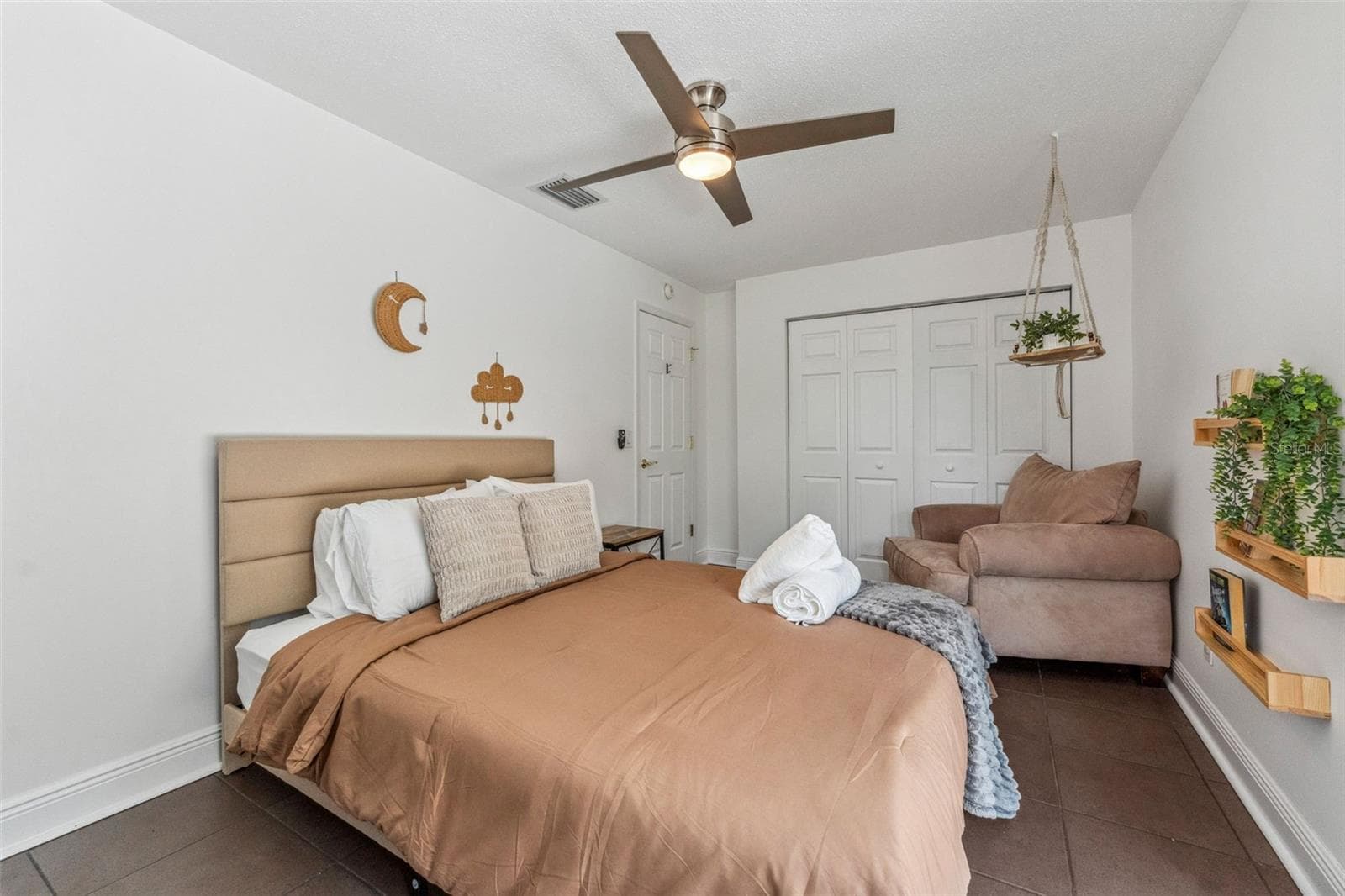Single Family Residence at 1584 OAK LANE, CLEARWATER, photo 54 of 67