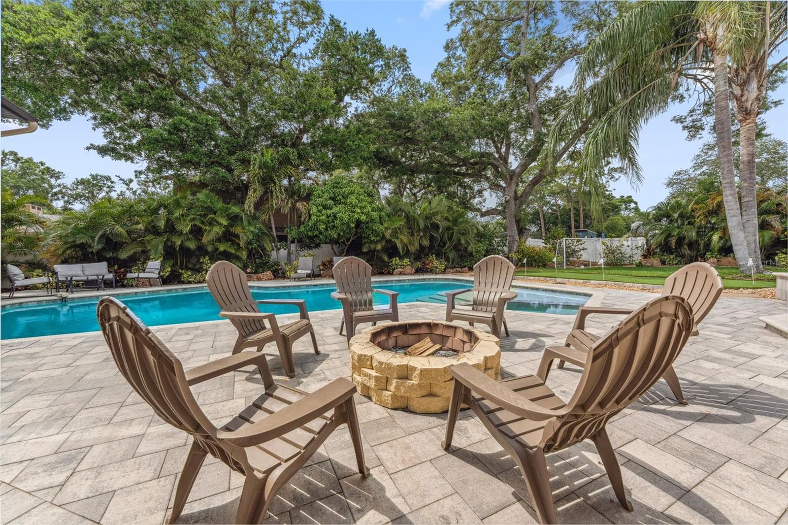 Single Family Residence at 1584 OAK LANE, CLEARWATER, photo 58 of 67