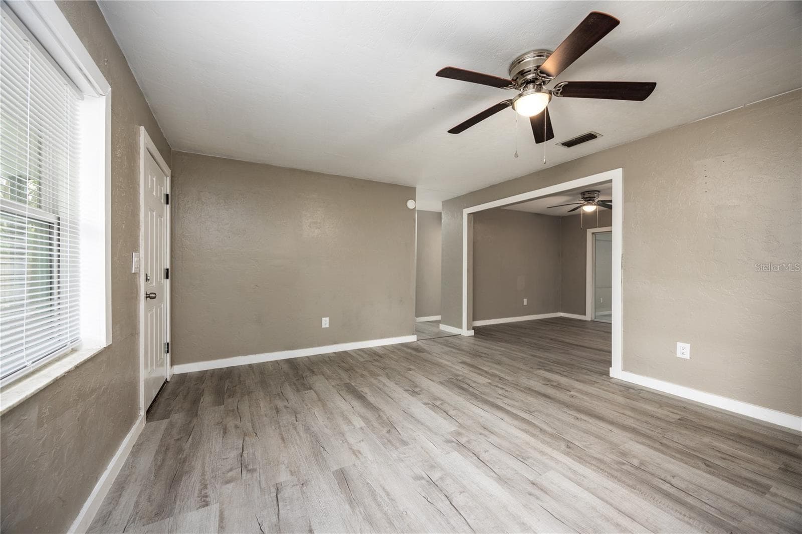 Single Family Residence at 14637 NE 145TH AVE, WALDO, photo 12 of 37