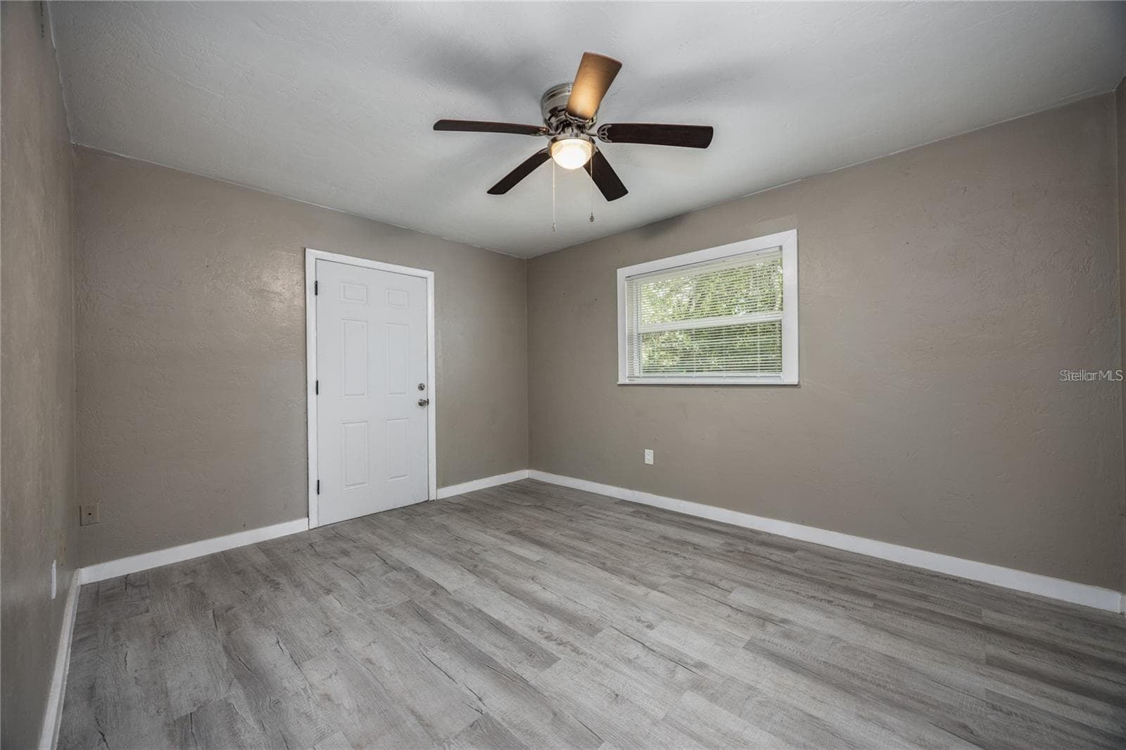 Single Family Residence at 14637 NE 145TH AVE, WALDO, photo 19 of 37