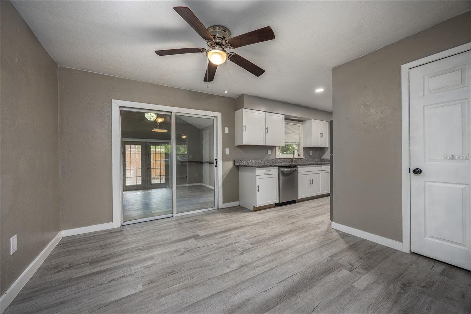 Single Family Residence at 14637 NE 145TH AVE, WALDO, photo 22 of 37