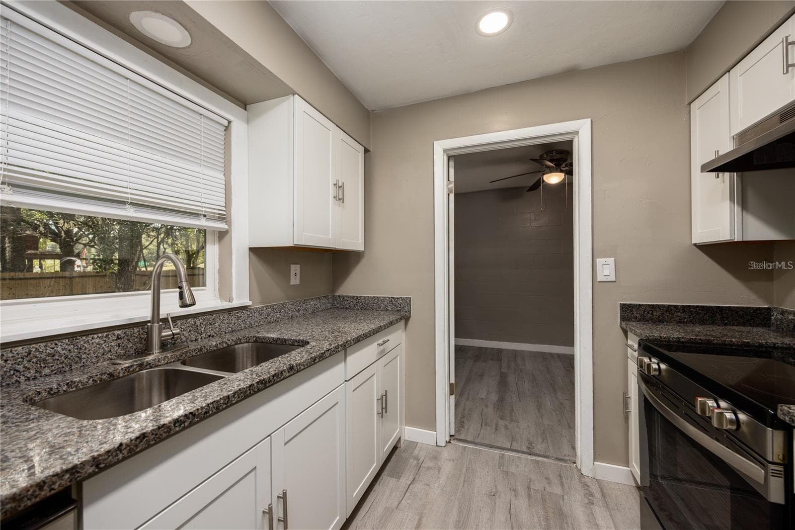 Single Family Residence at 14637 NE 145TH AVE, WALDO, photo 26 of 37