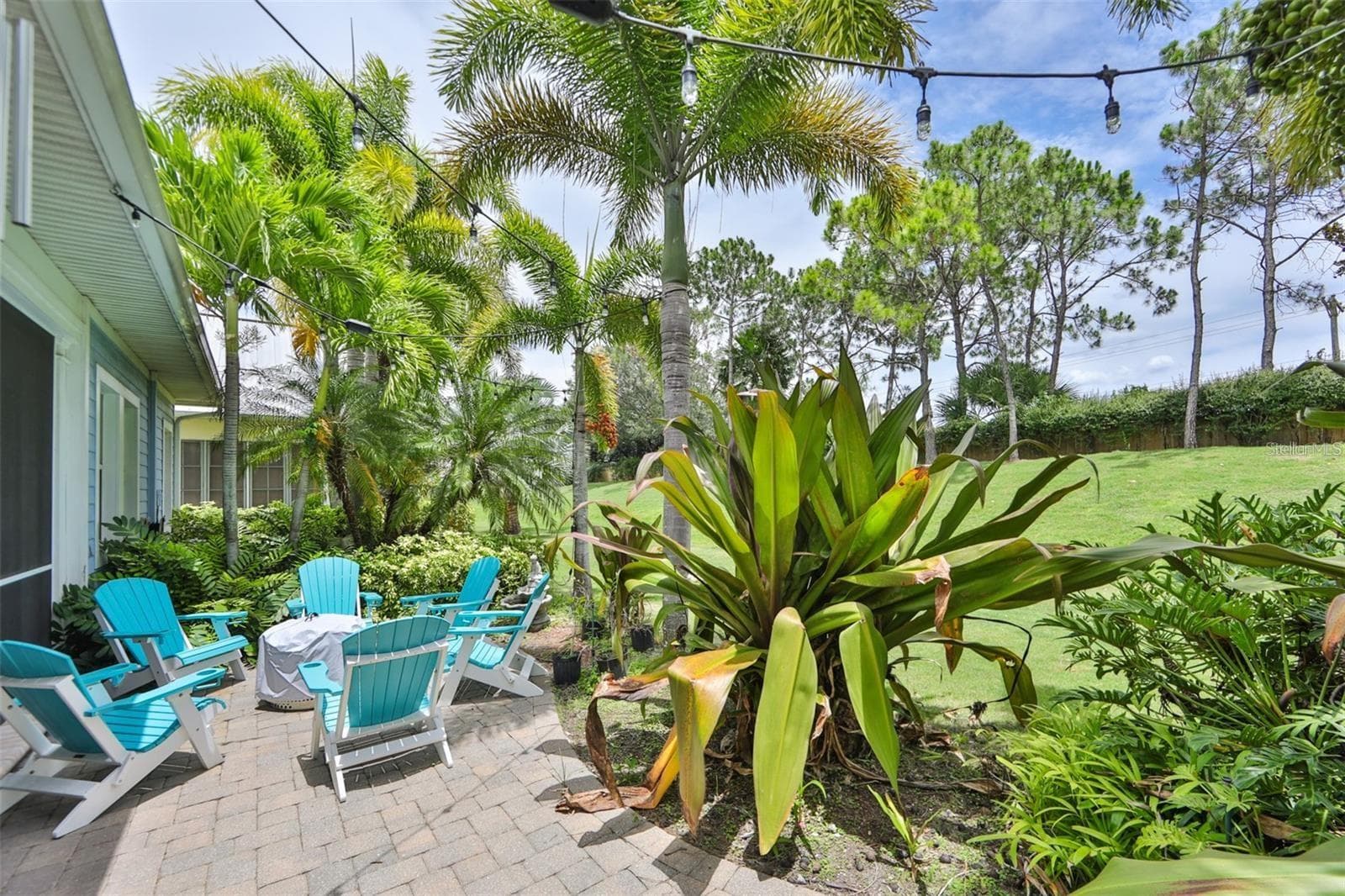 Single Family Residence at 416 MANNS HARBOR DR, APOLLO BEACH, photo 14 of 40