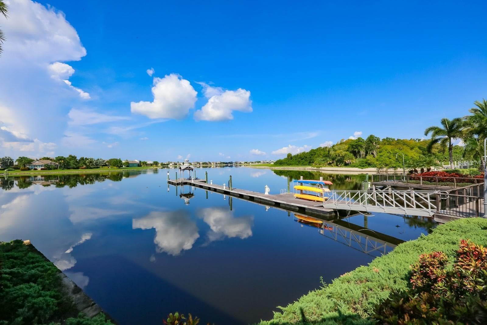 Marina and paddle board launch within community. - 416 MANNS HARBOR DR, APOLLO BEACH