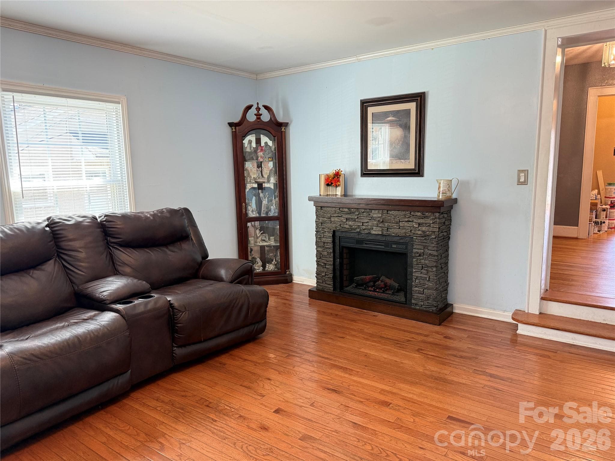 Family Room - Lenoir