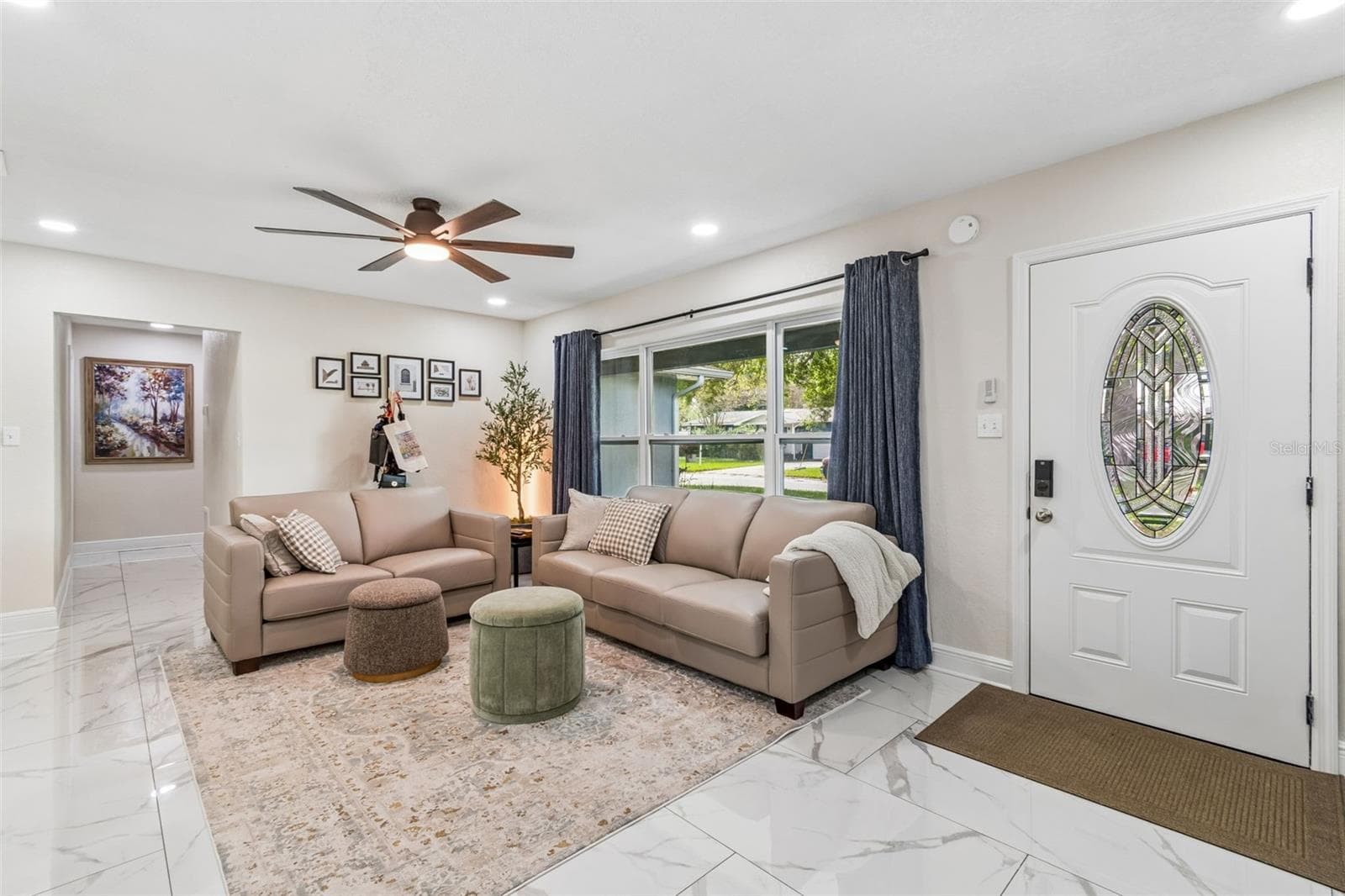 Single Family Residence at 1618 BARRY RD, CLEARWATER, photo 7 of 55