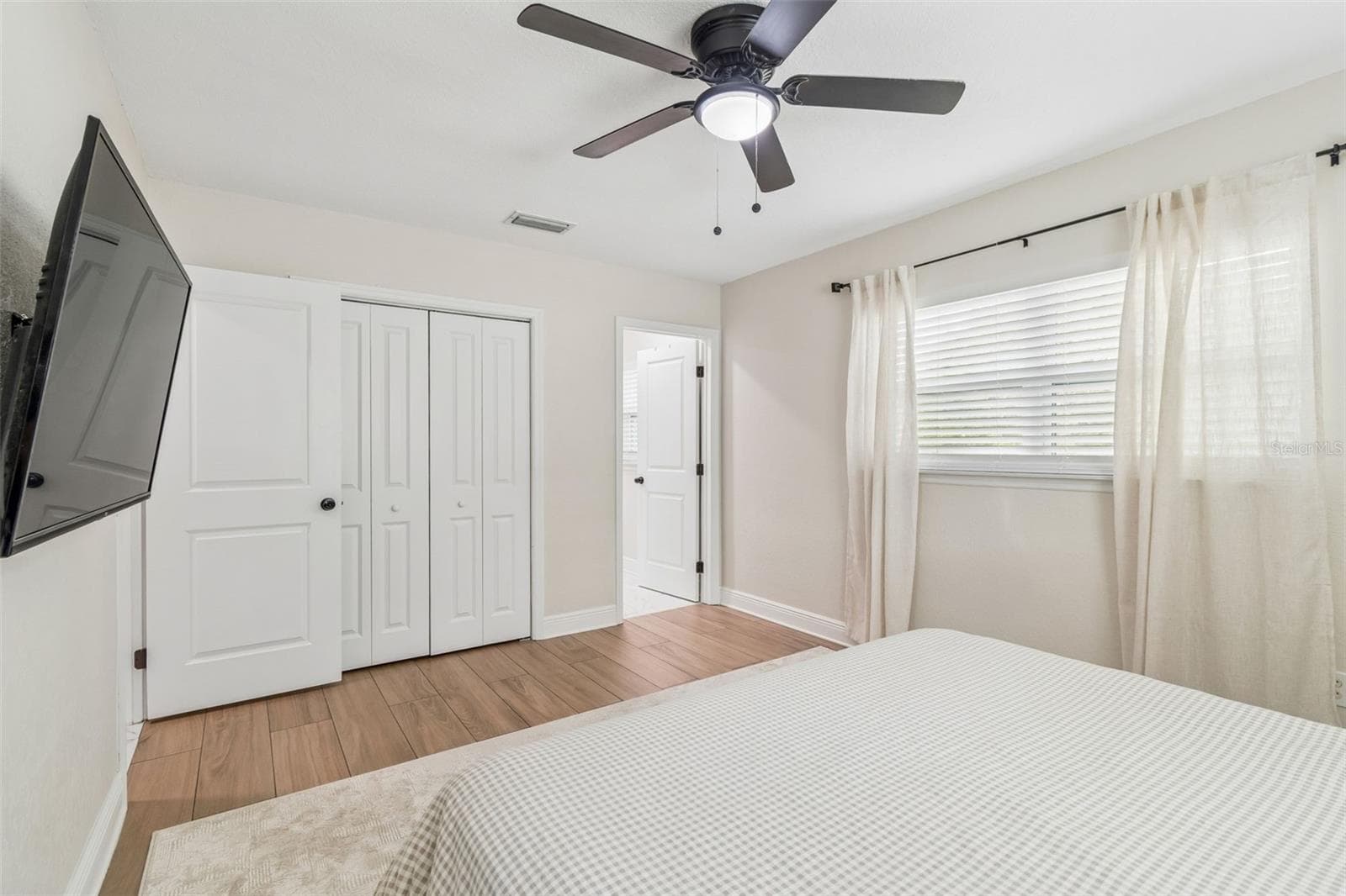 Single Family Residence at 1618 BARRY RD, CLEARWATER, photo 30 of 55